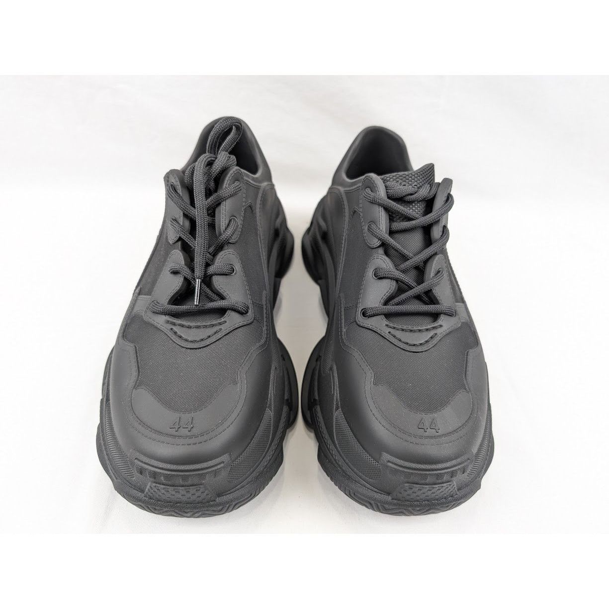 Balenciaga o1rshd1 Molded Triple S Sneakers in Black Size US 11 / EU 44 - 16 Thumbnail