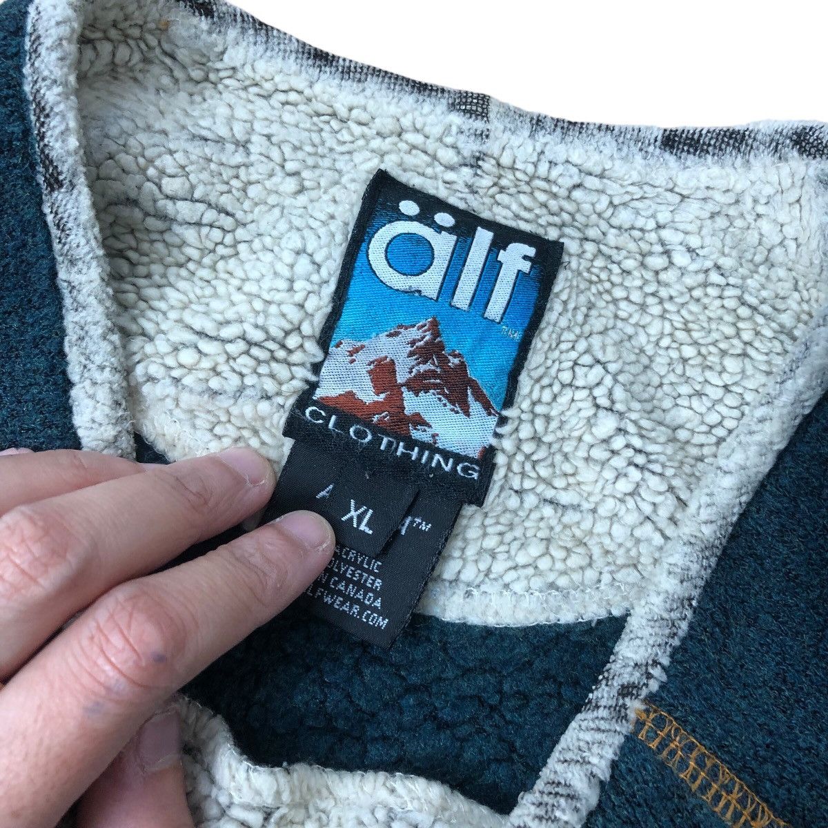 Vintage Vintage älf ALF OUTDOOR Fleece Made in Canada Jumper Size US XL / EU 56 / 4 - 8 Thumbnail