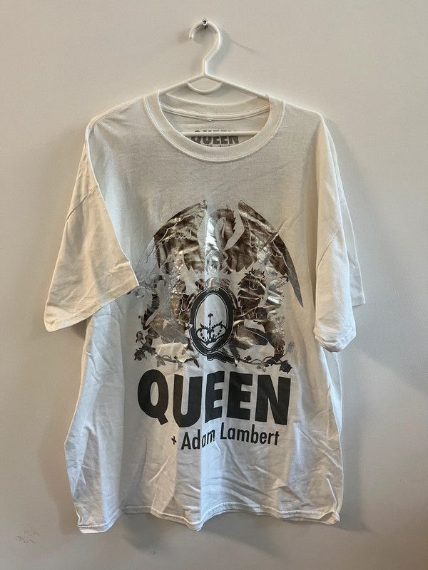 Band Tees Queen + Adam Lambert Merch Tour XL T-Shirt Size US XL / EU 56 / 4 - 1 Thumbnail