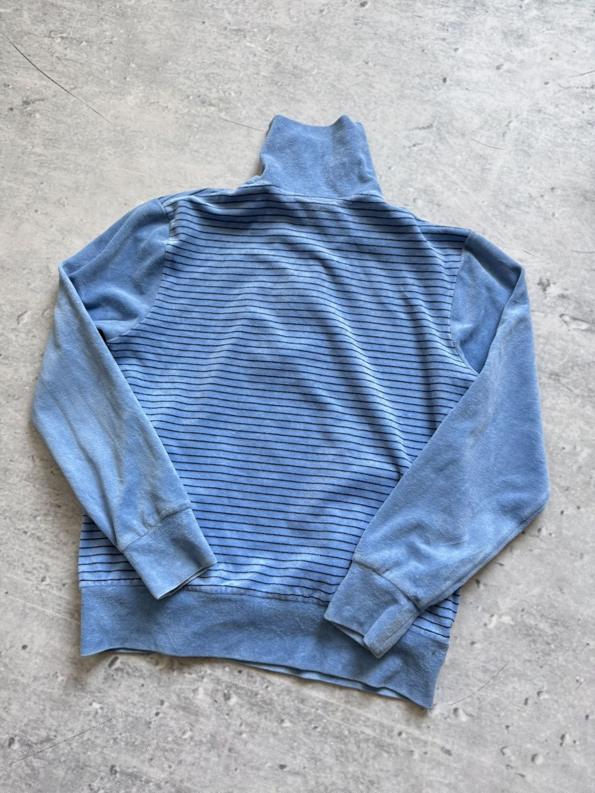Lacoste Awesome velour Lacoste 90s golf Size XS / US 0-2 / IT 36-38 - 2 Thumbnail