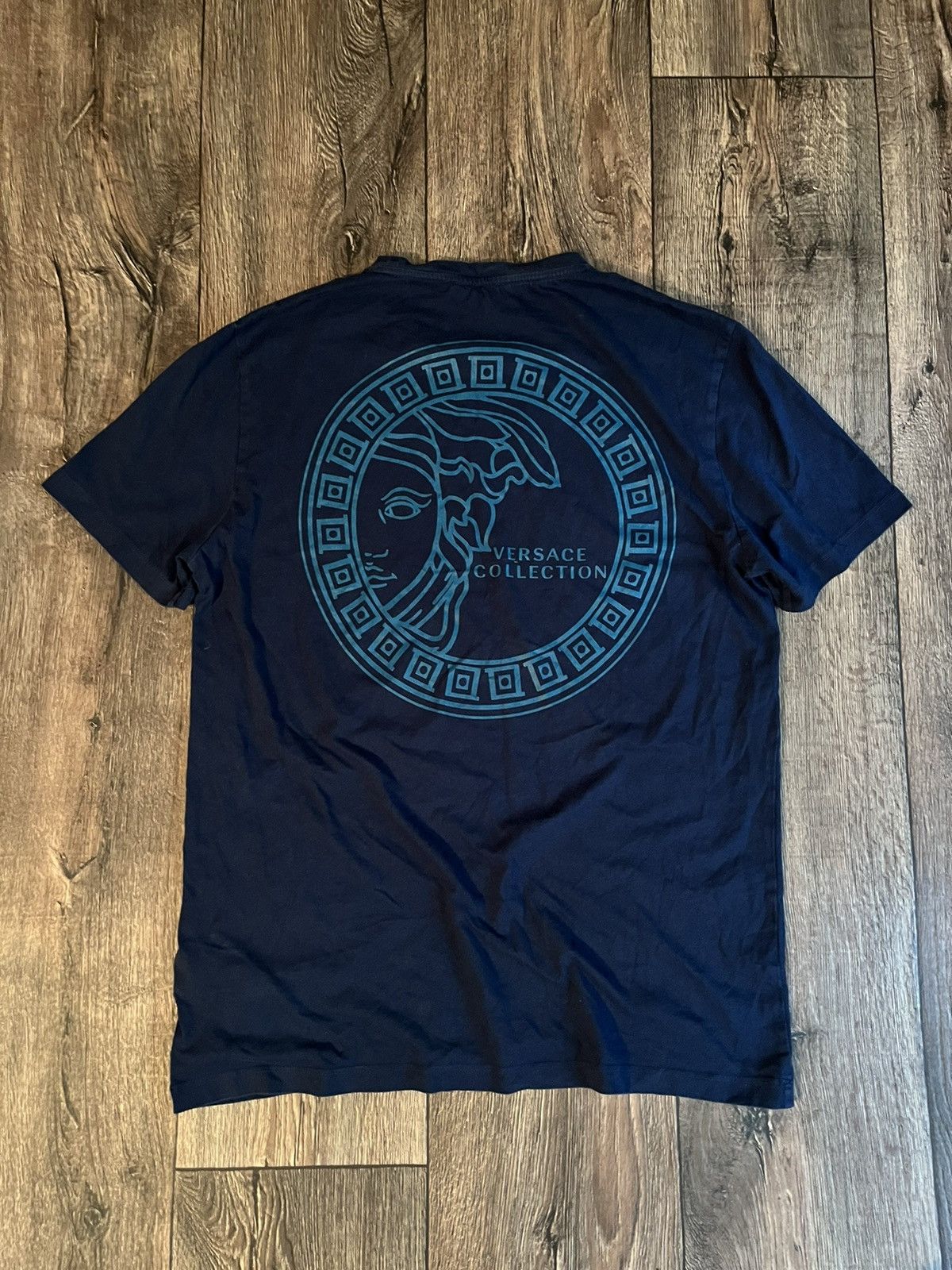 Versace Versace Collection Medusa Logo T-shirt Gianni Versace Size US L / EU 52-54 / 3 - 21 Thumbnail