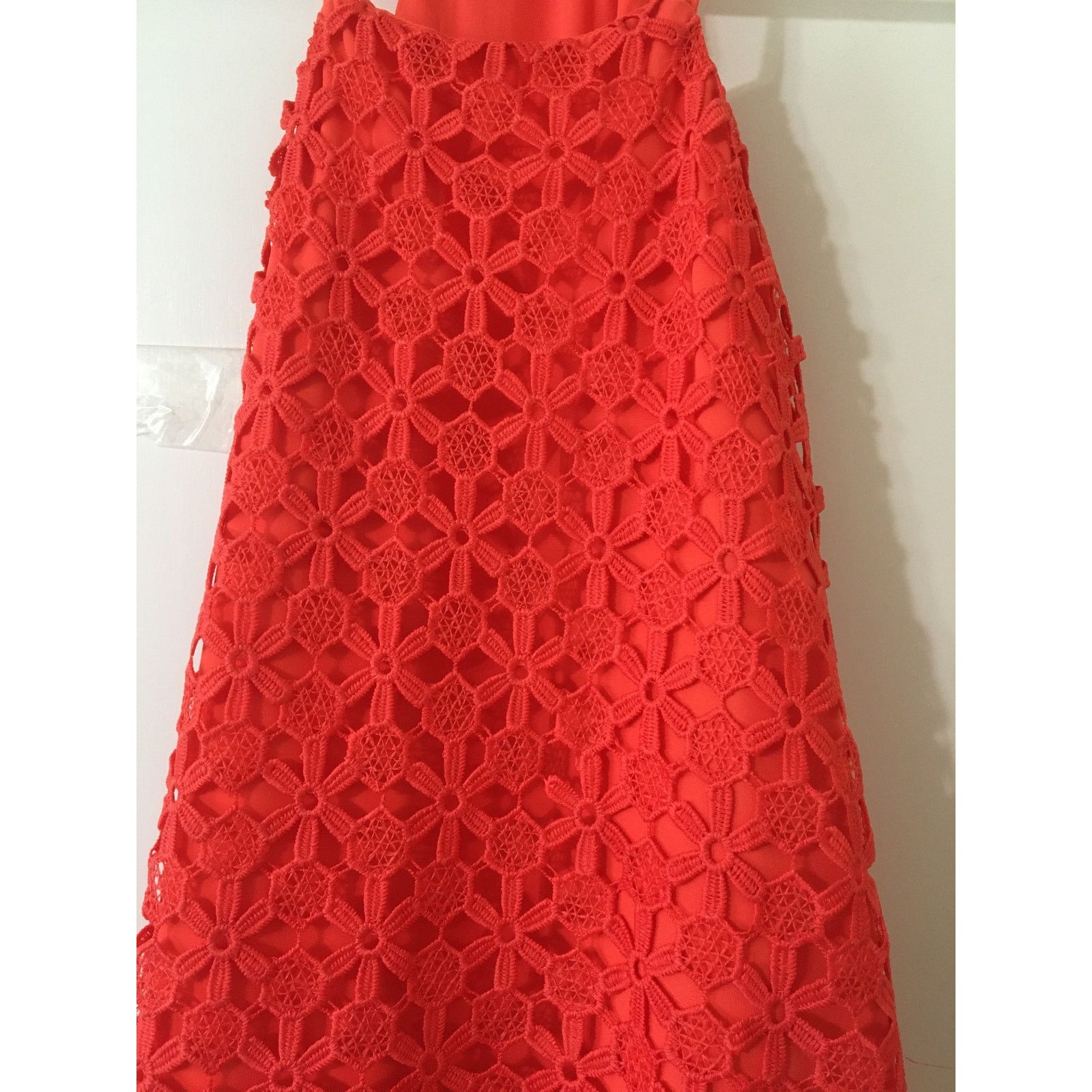 Other Chelsea28 XS Hot Coral Floral Crochet Halter Dress Lined Size XS / US 0-2 / IT 36-38 - 4 Thumbnail