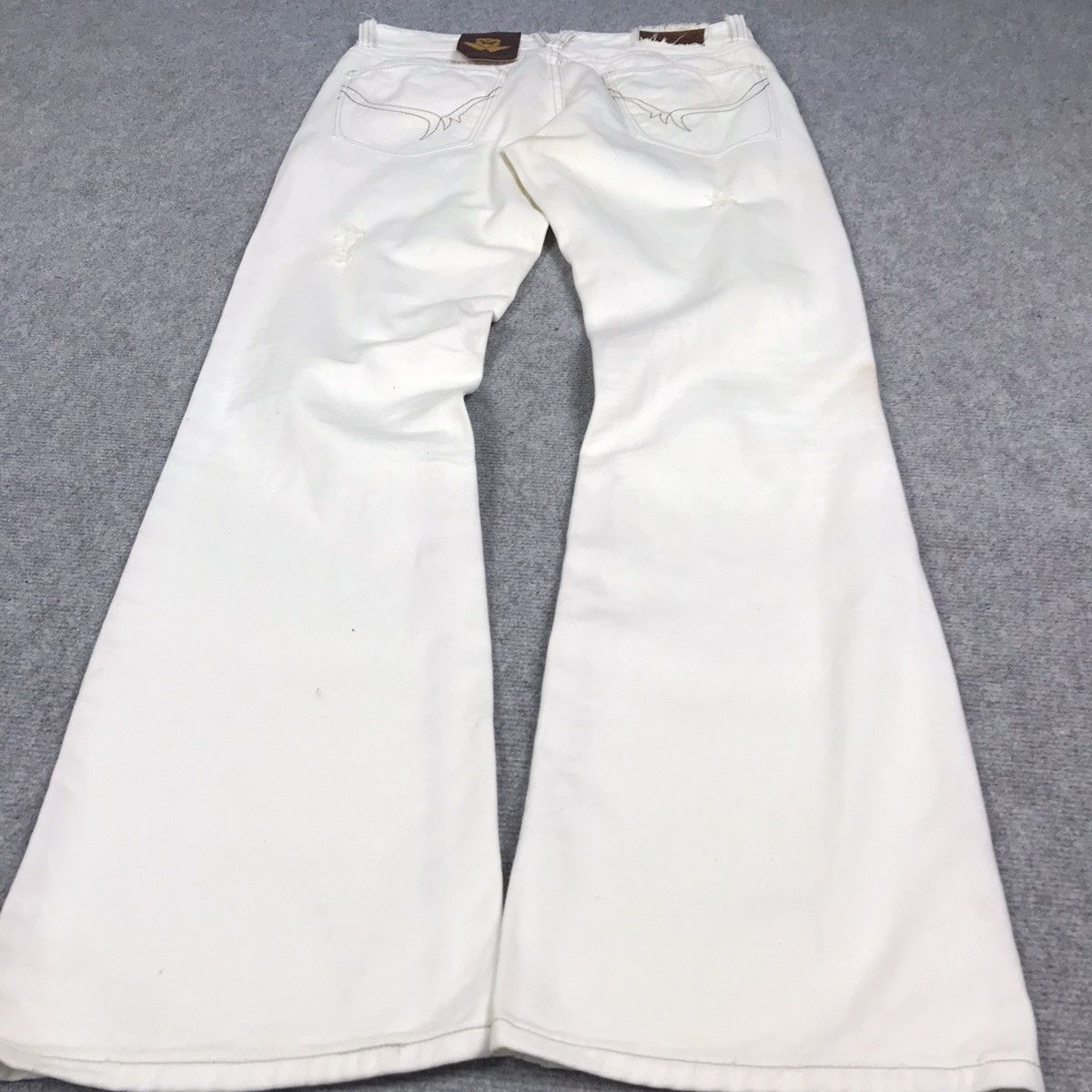 If Six Was Nine × Japanese Brand × Tornado Mart SNUFF DENIM JAPAN STYLE DISTRESSED BOOTCUT PANTS Size US 32 / EU 48 - 13 Thumbnail