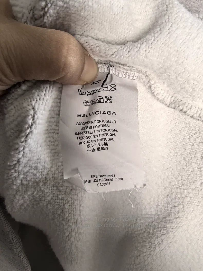 Balenciaga Balenciaga Fleece Hoodie with Short Front and Long Back Size US XS / EU 42 / 0 - 4 Thumbnail