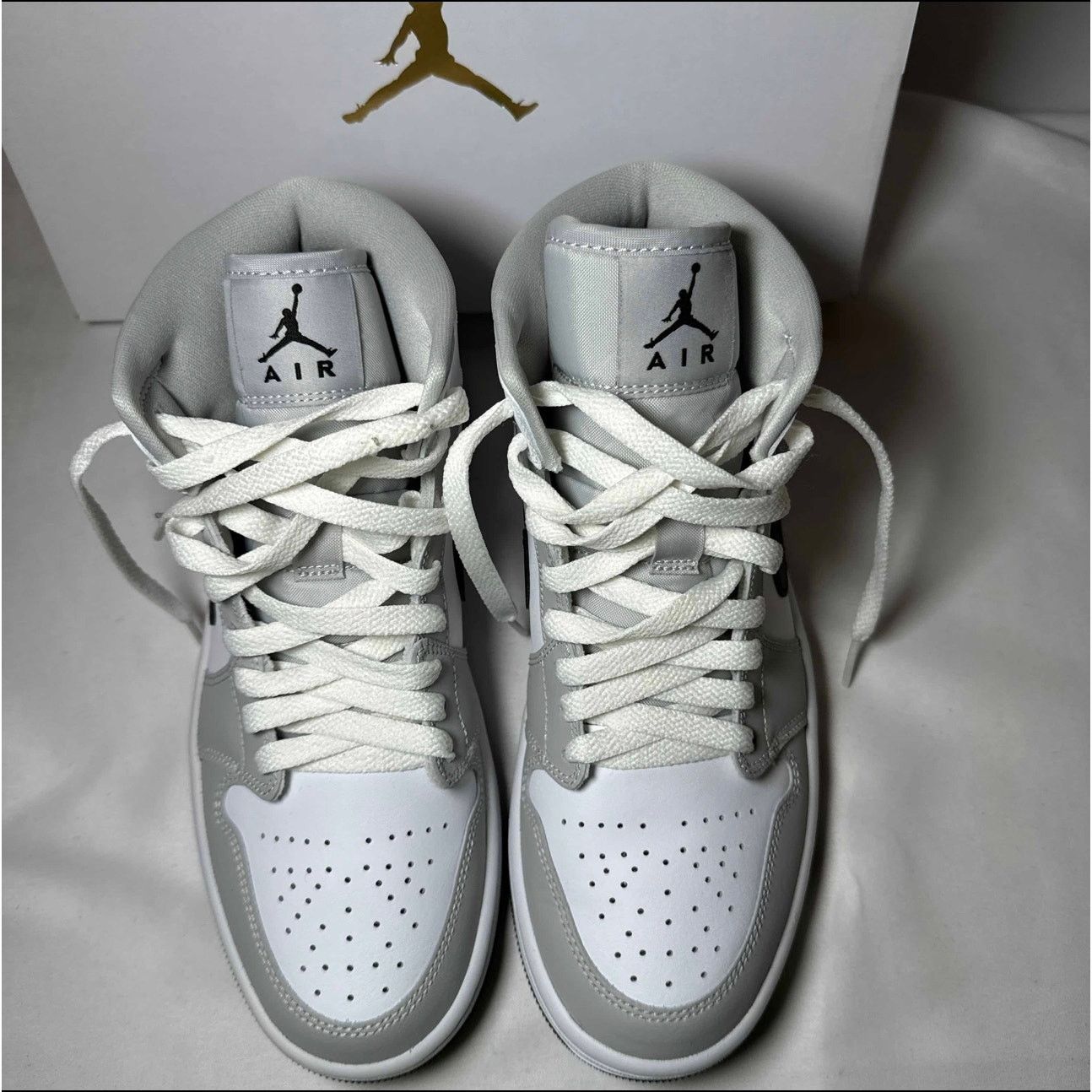 Jordan Brand × Nike Size 8 - Wmns Air Jordan 1 Mid Grey Fog Women's Shoes Size US 8 / IT 38 - 4 Thumbnail