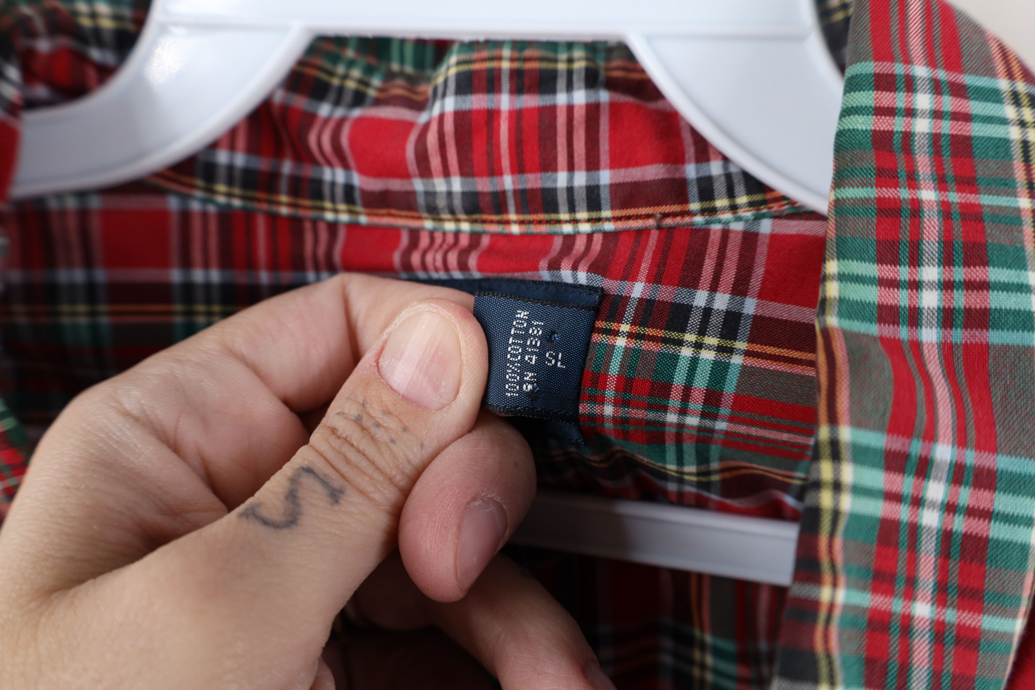 Ralph Lauren Vintage 90s Ralph Lauren Collared Down Shirt Rainbow Plaid Size US XL / EU 56 / 4 - 10 Thumbnail