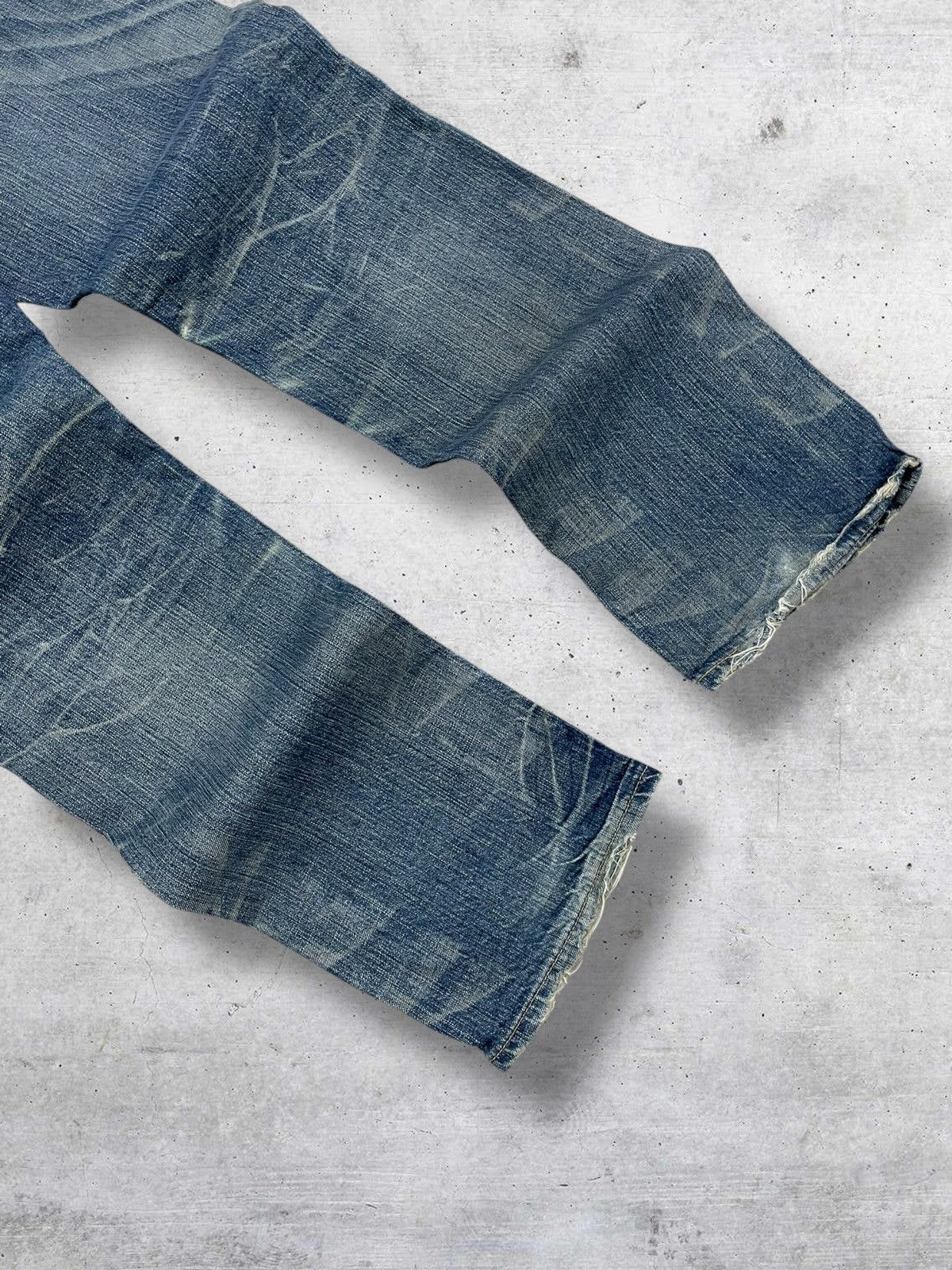 Levi's Vintage Clothing VINTAGE 501 LEVIS USA DESIGNER 90S OG DISTRESSED MUD STYLE Size US 30 / EU 46 - 12 Thumbnail