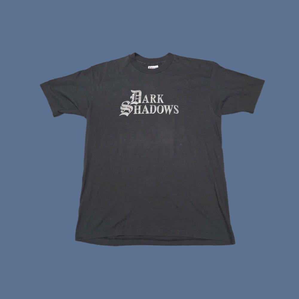 Hanes VINTAGE Dark Shadows Tv Movie Horror Goth RARE Shirt - Sz L/XL Hanes Black Movie Shirt Mens L/XL Size US L / EU 52-54 / 3 - 1 Thumbnail
