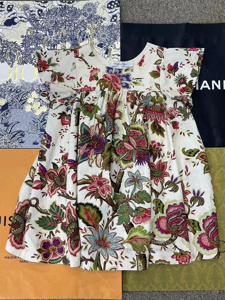 Dior Dior Floral Print Short Sleeve Top. Size US M / EU 48-50 / 2 - 1 Thumbnail