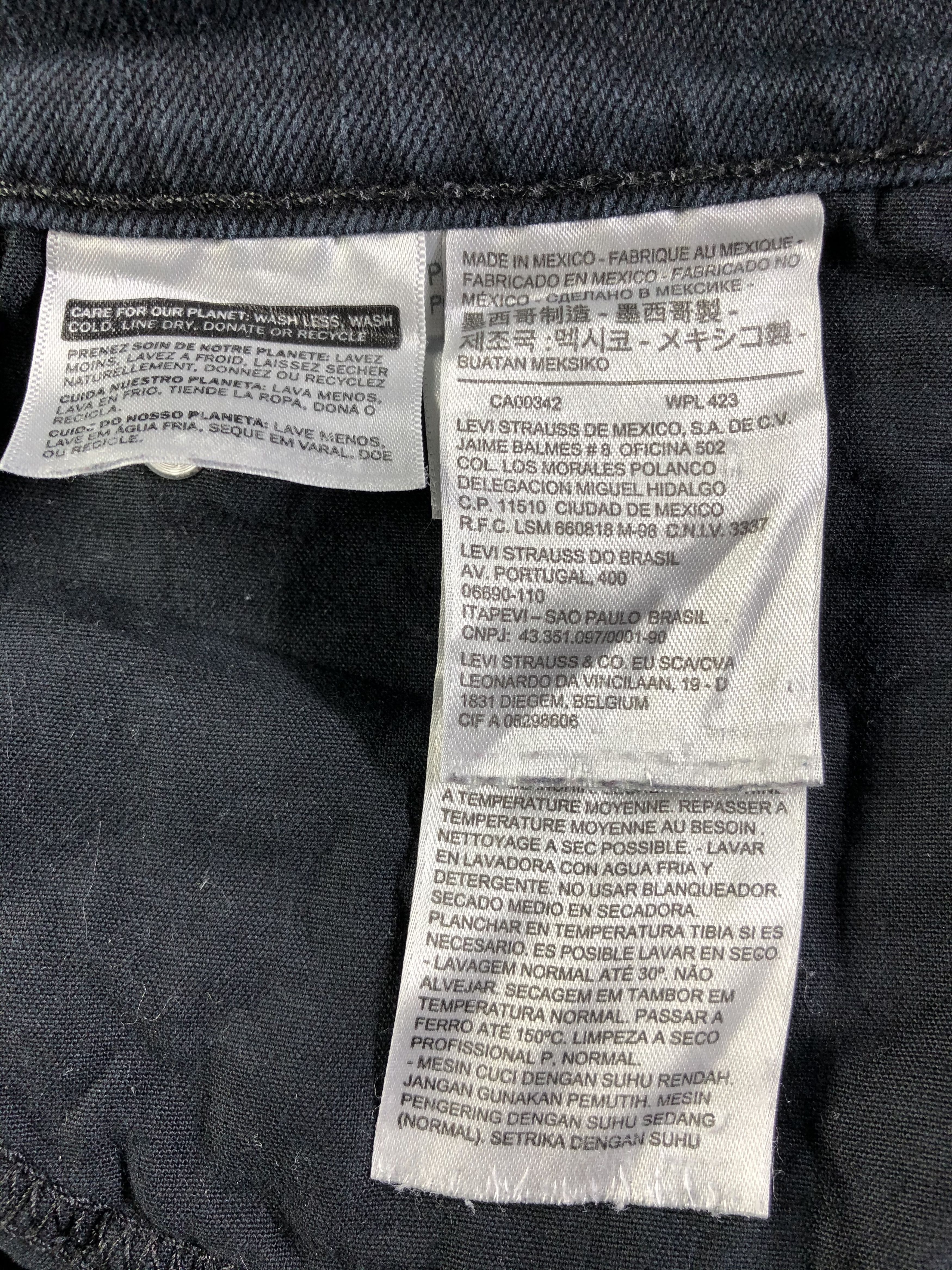 Levi's Vintage Levis 511 Jeans-J4230 Size US 35 - 10 Thumbnail