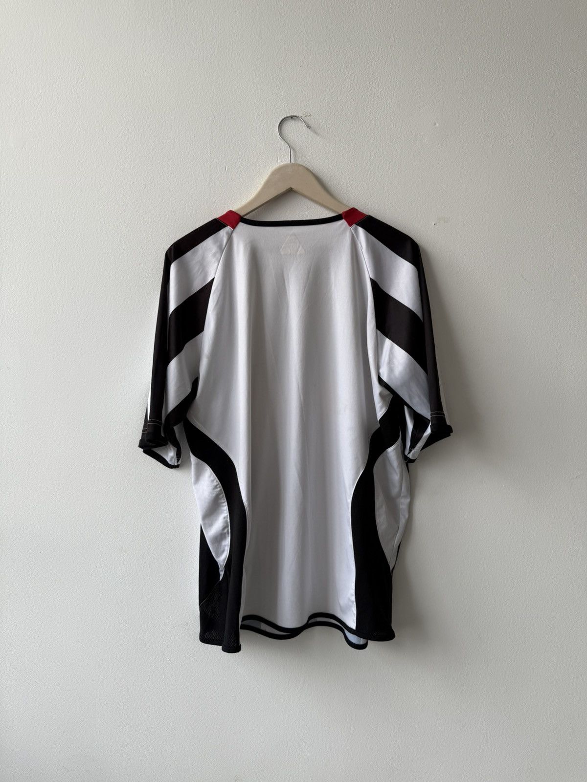 Le Coq Sportif × Vintage Le Coq Sportif Sheffield United 2005/2006 Away Jersey Size US L / EU 52-54 / 3 - 8 Thumbnail