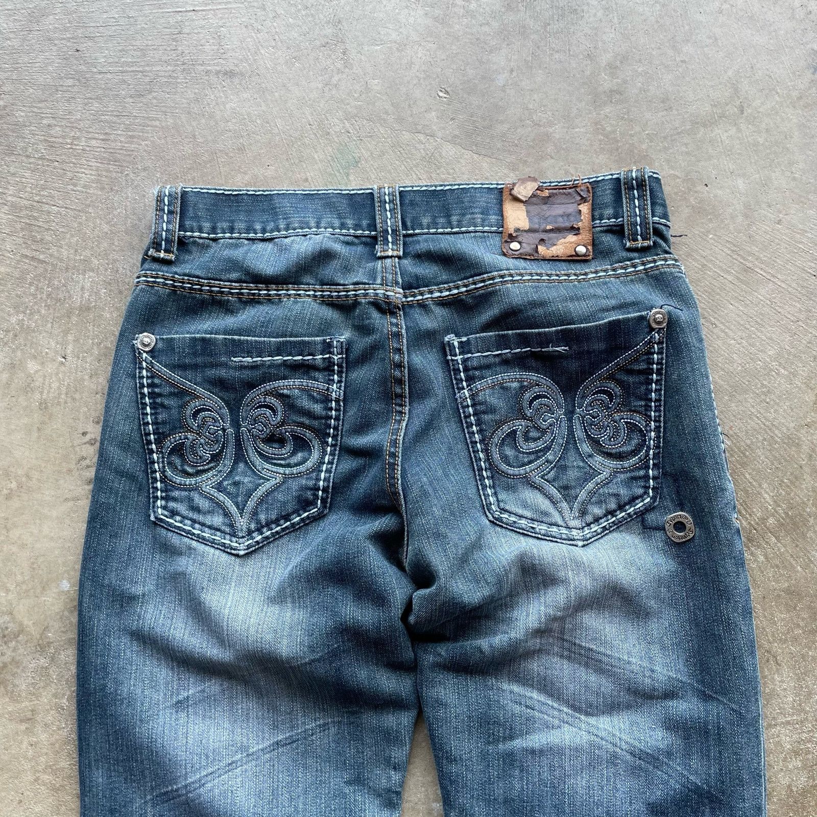 Vintage vintage beach blvd bootcut jeans 31x32 y2k darkwash Size US 31 - 3 Thumbnail