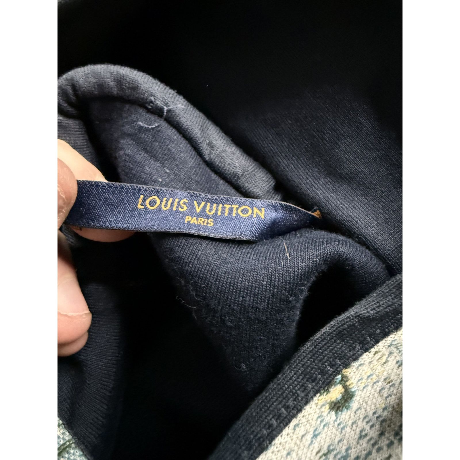 Louis Vuitton LV 2020 Tapestry Hoodie Used Small Size US S / EU 44-46 / 1 - 6 Thumbnail