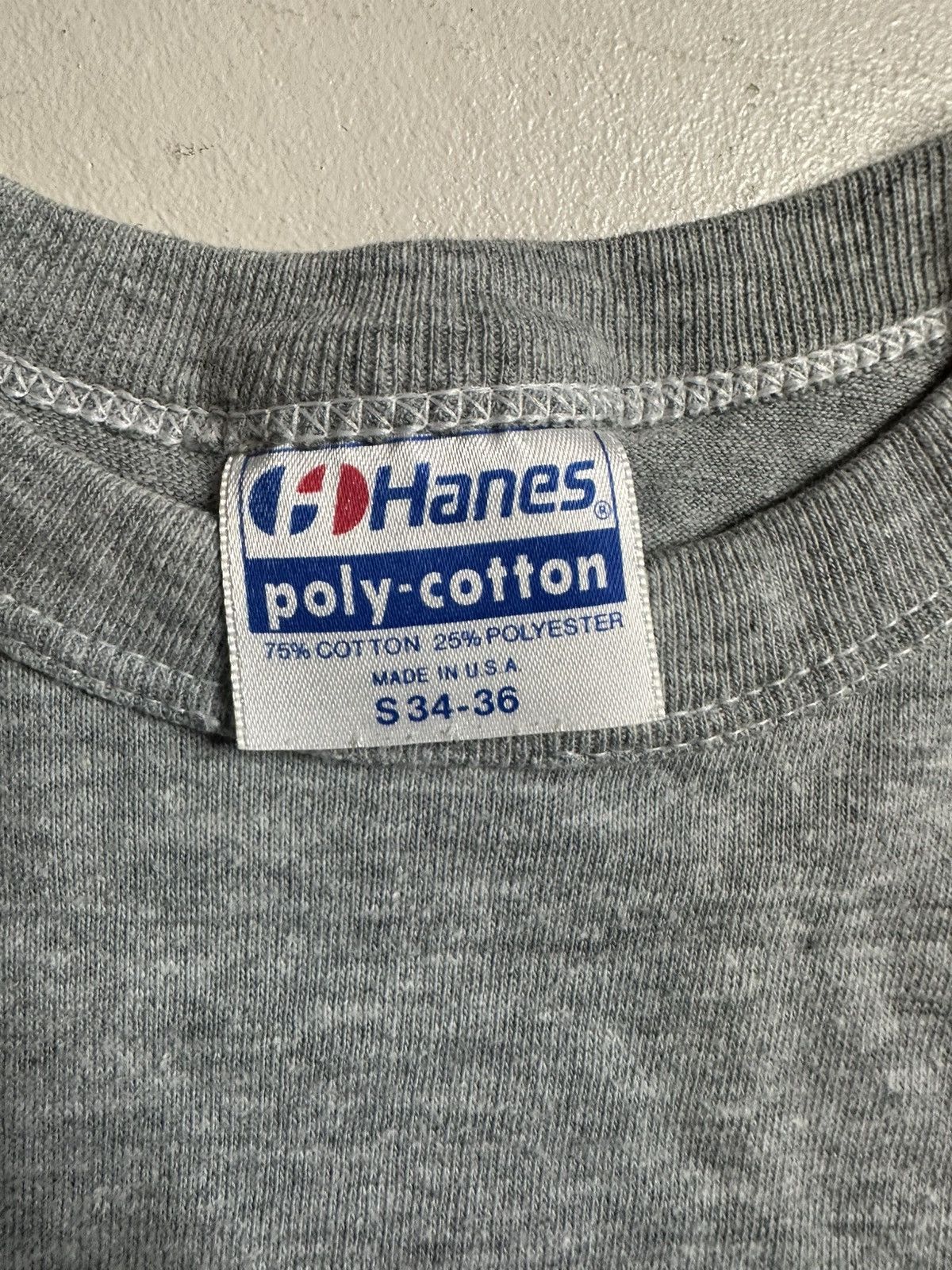 Vintage Vintage 80s Hanes American Commodore Graphic T Shirt Size US S / EU 44-46 / 1 - 2 Thumbnail