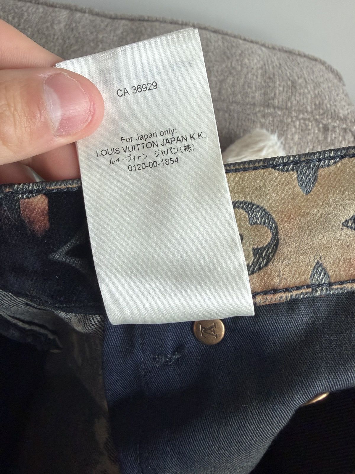 Louis Vuitton Louis Vuitton Faded Cloud Jeans Size US 32 / EU 48 - 10 Thumbnail