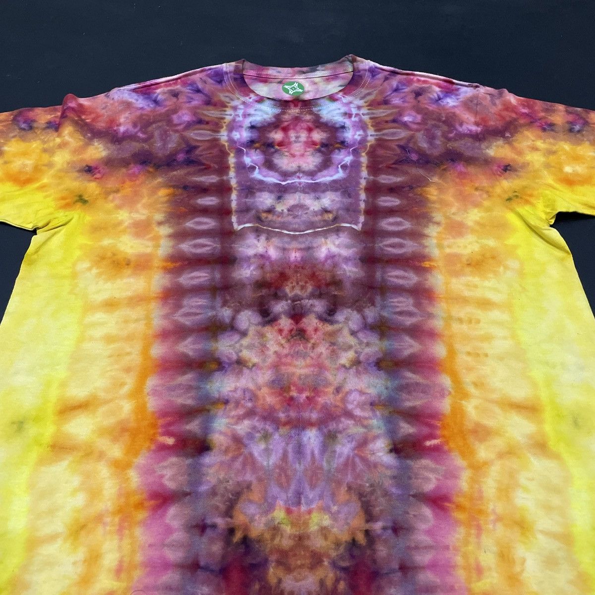 Vintage Psychedelic Waterfall Size US L / EU 52-54 / 3 - 5 Thumbnail