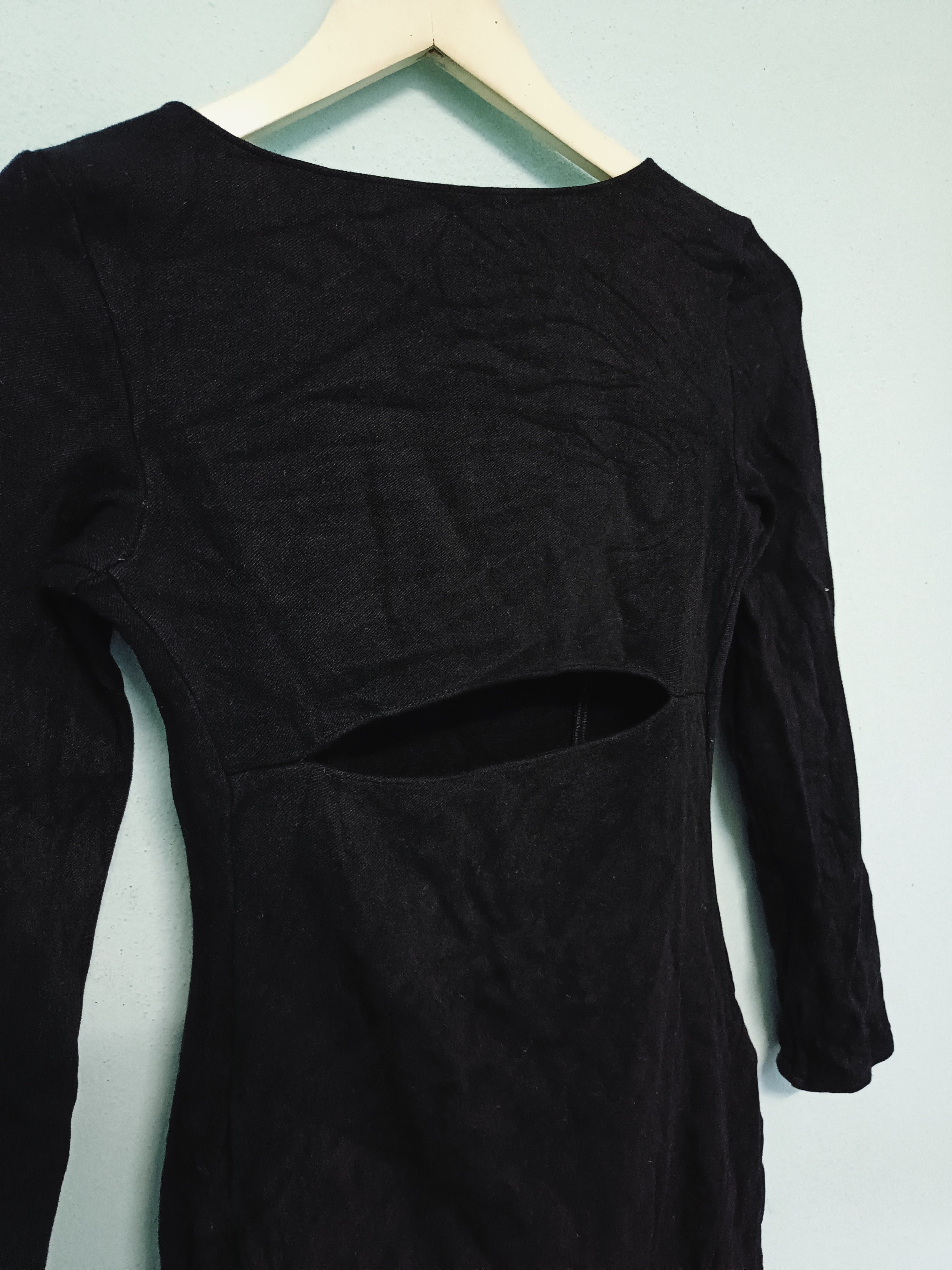 Helmut Lang Helmut Lang SS13 Open Back Bodycon Black Dress Size XS / US 0-2 / IT 36-38 - 5 Thumbnail