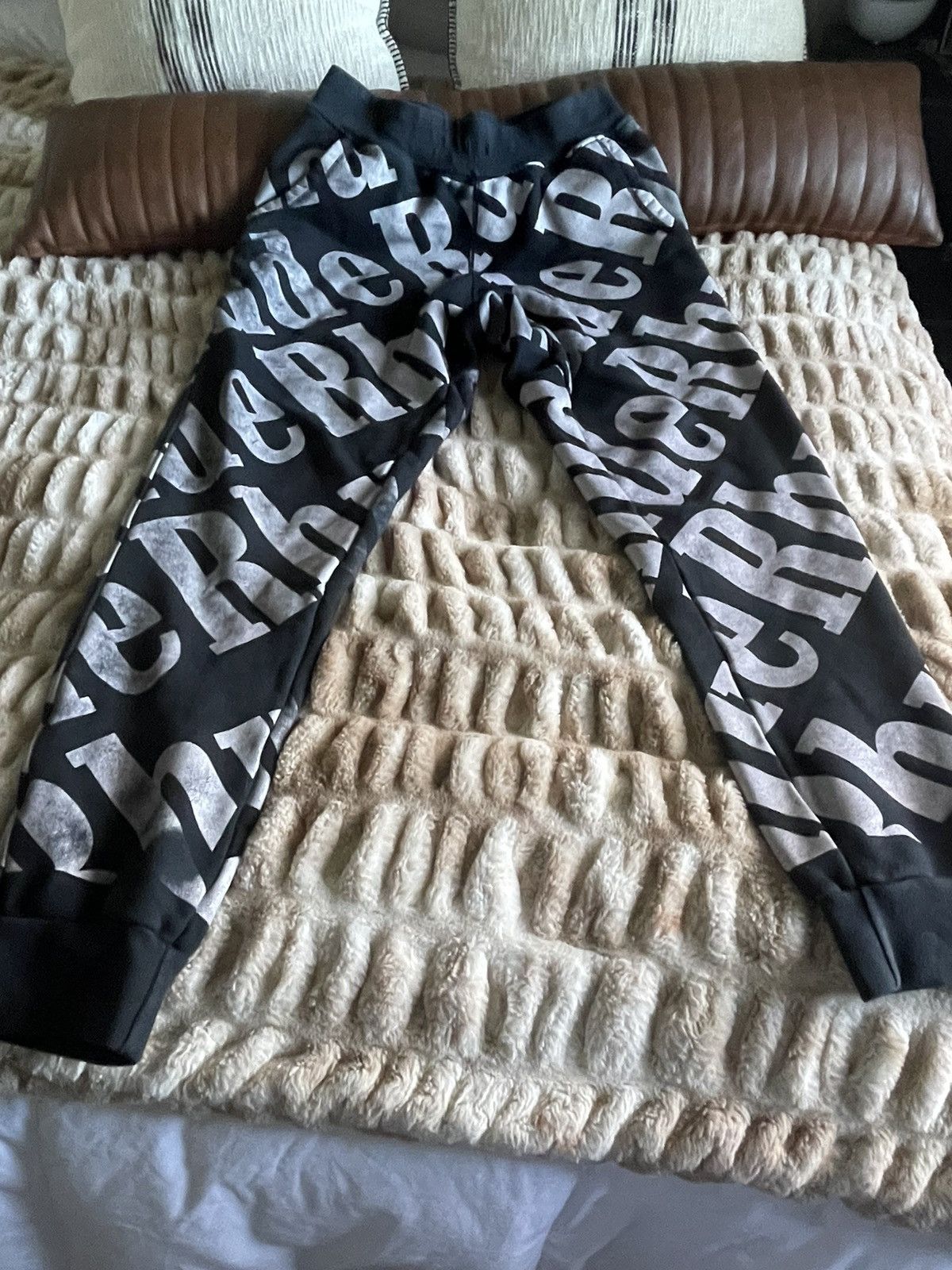 Rhude allover print sweats
