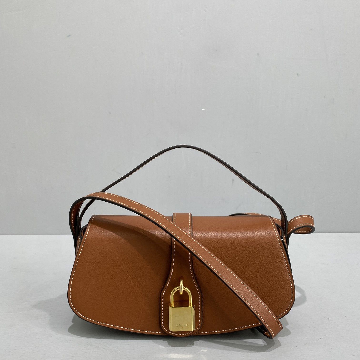 Celine o1w1db10326 101593DQ1 Size : OS / Clutch Bag in Brown Size ONE SIZE - 1 Thumbnail