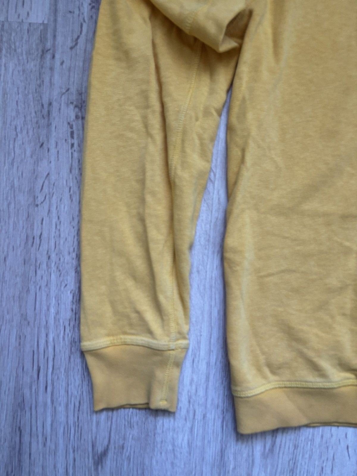 Stone Island Stone island sweatshirt no patch with flaws Size US M / EU 48-50 / 2 - 2 Thumbnail