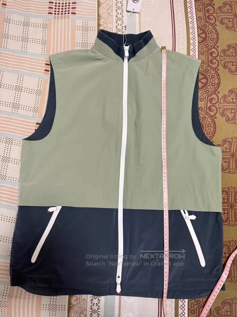 Hermes Hermes Pill Capsule Vest, Can be stored as a small capsule Size US L / EU 52-54 / 3 - 5 Thumbnail