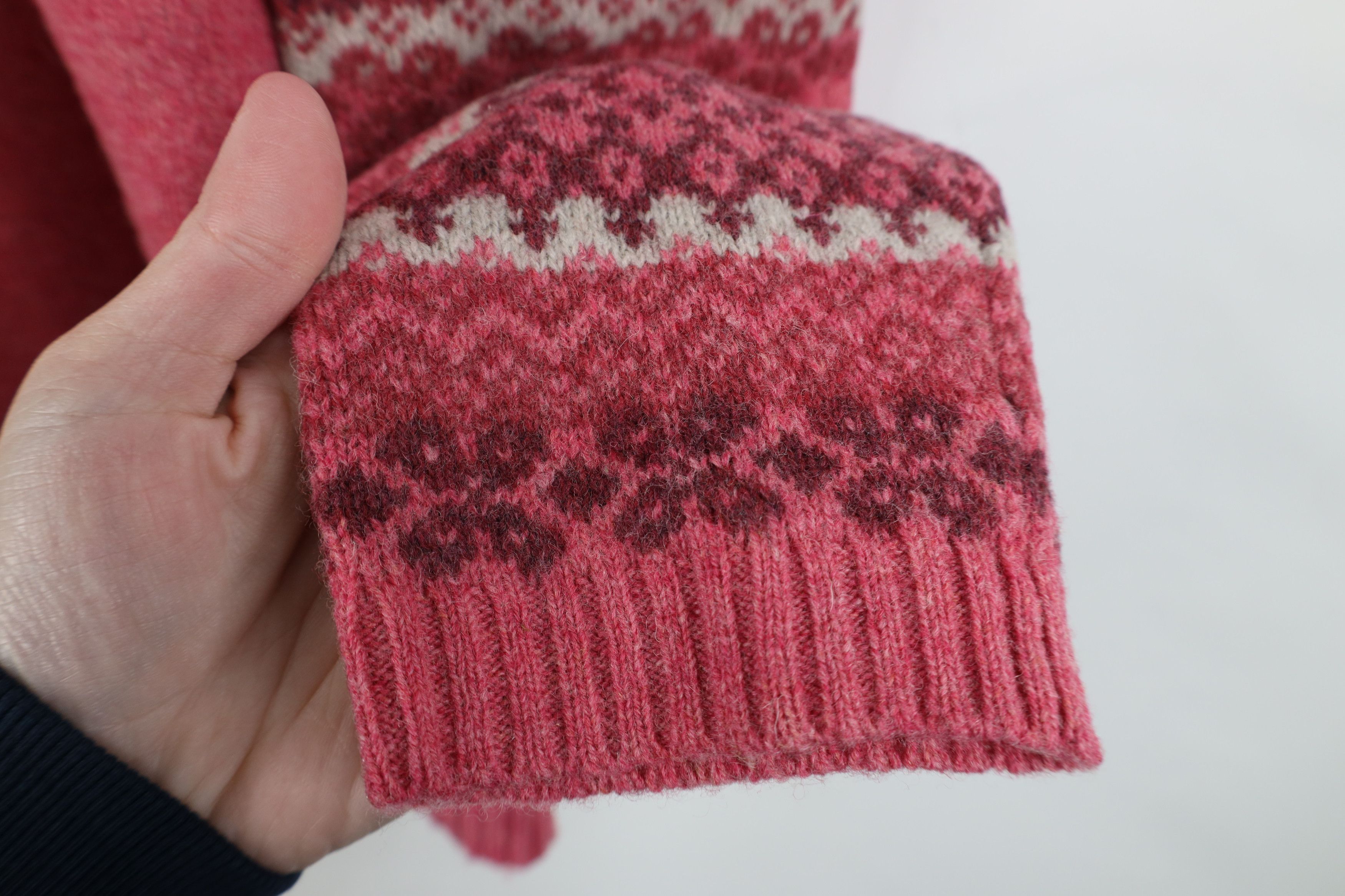 Woolrich Woolen Mills Vintage 90s Woolrich Lambswool Knit Fair Isle Sweater Pink Size L / US 10 / IT 46 - 7 Thumbnail