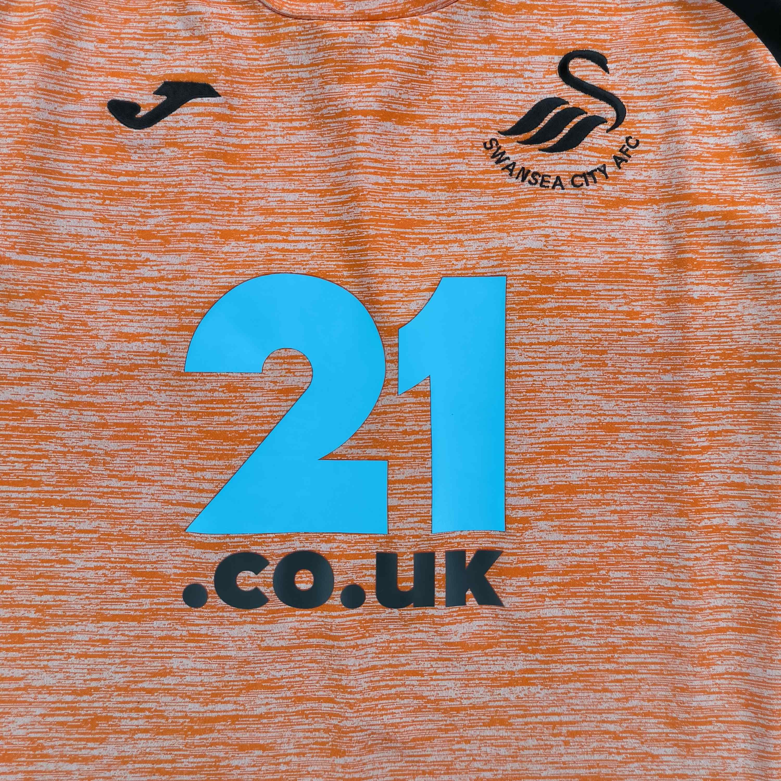 Joma Swansea City 2018-19 Joma training football jersey size S Size US S / EU 44-46 / 1 - 3 Thumbnail