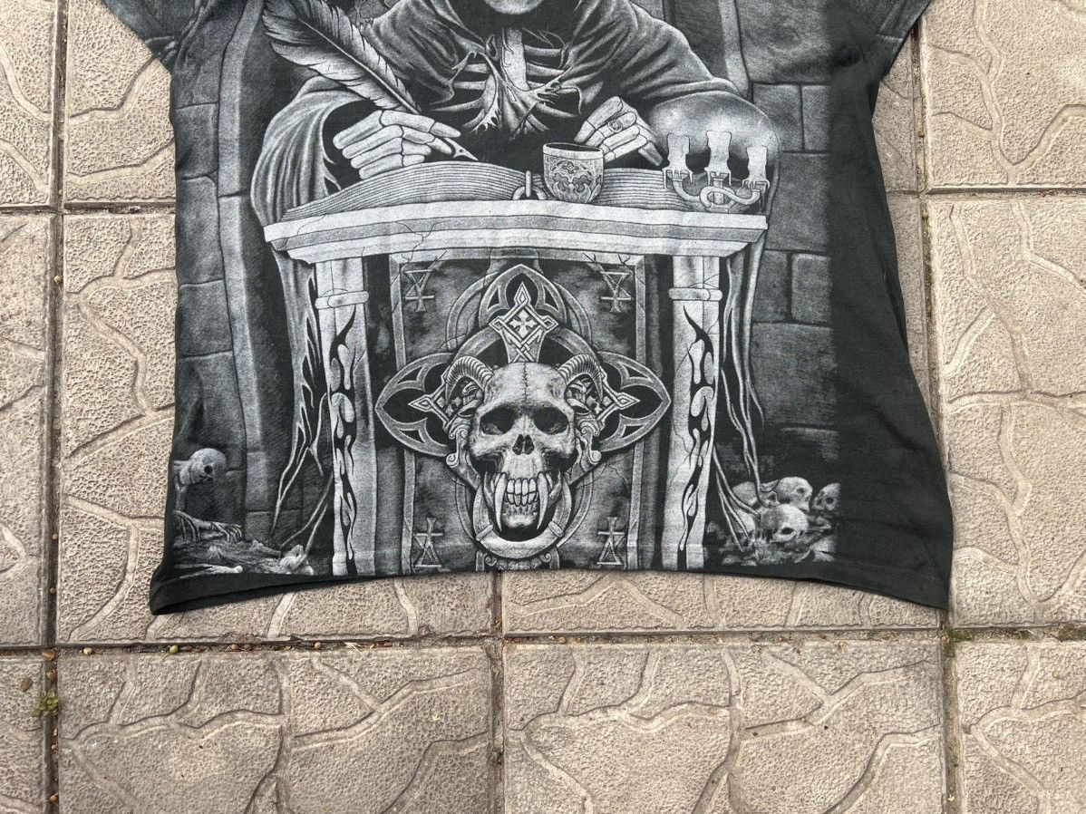 Affliction × Vintage Vintage Y2K Affliction style Skull All Over Print TShirt Size US M / EU 48-50 / 2 - 3 Thumbnail