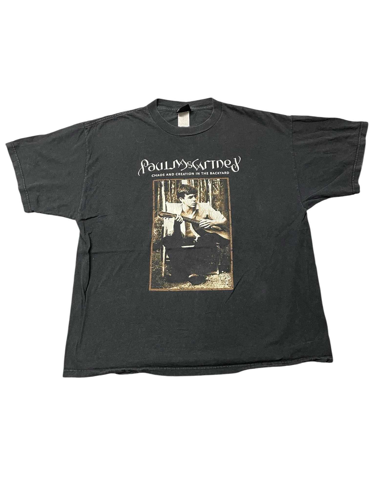 Giant Vintage Paul McCartney Chaos and Creation Tour Band T-Shirt Size US L / EU 52-54 / 3 - 1 Thumbnail