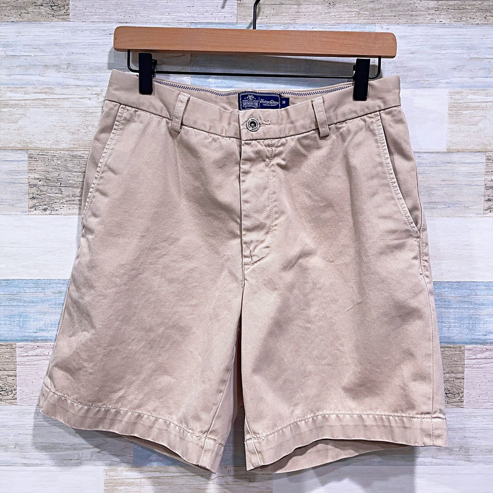 Southern Tide Southern Tide 7.5 Allen Flat Front Chino Shorts Khaki Men 30 Size US 30 / EU 46 - 1 Thumbnail