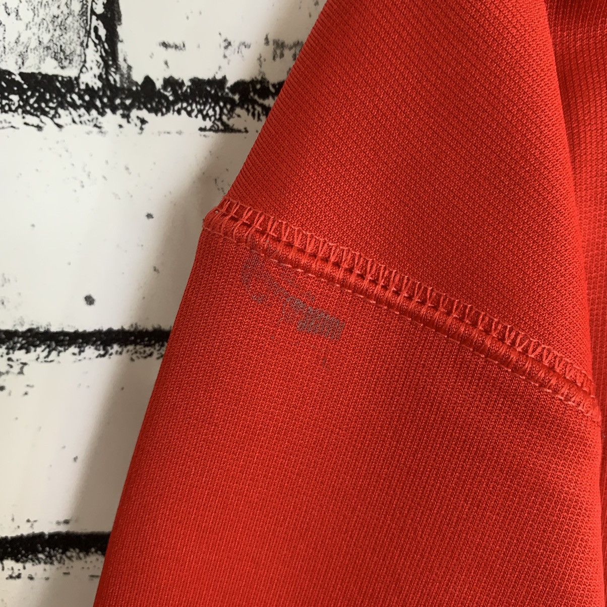 Nike Vintage Sportwear Nike Small Logo Sweatshirt Crewneck Size US XL / EU 56 / 4 - 9 Thumbnail