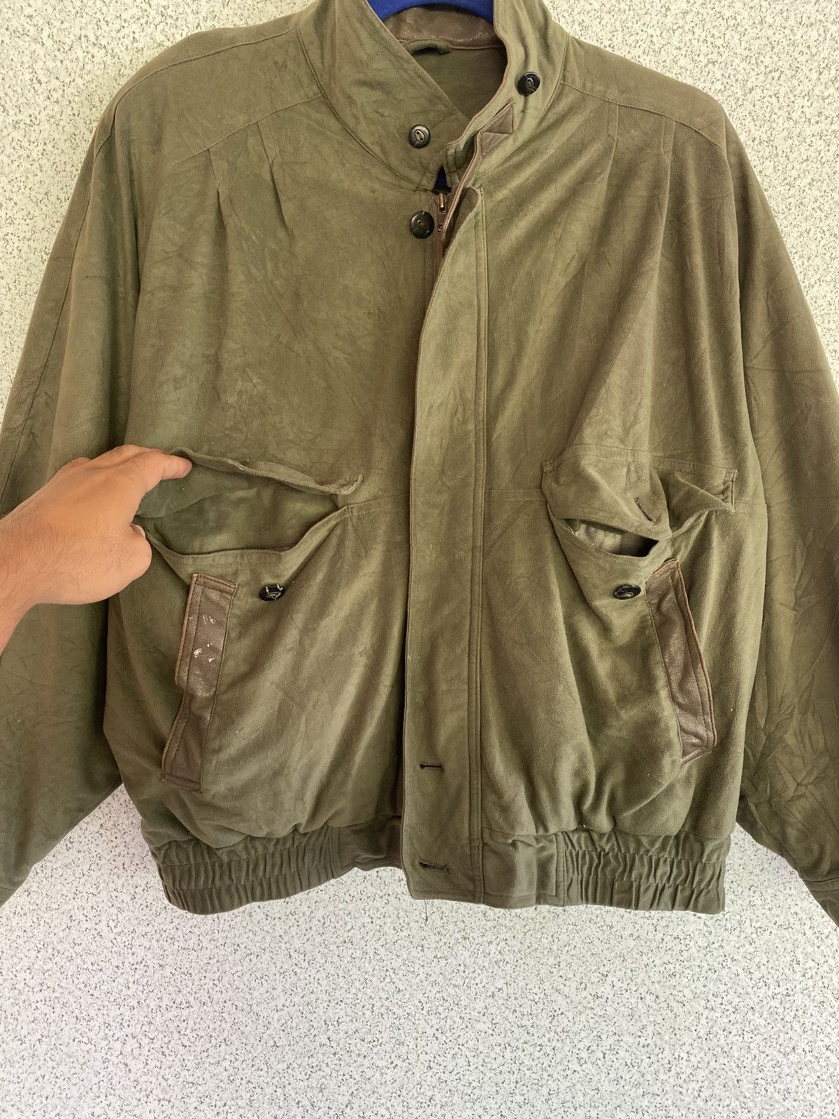 Japanese Brand Vintage Olive Utility Bomber Jacket w/ Leather Trim Size L / US 10 / IT 46 - 6 Thumbnail