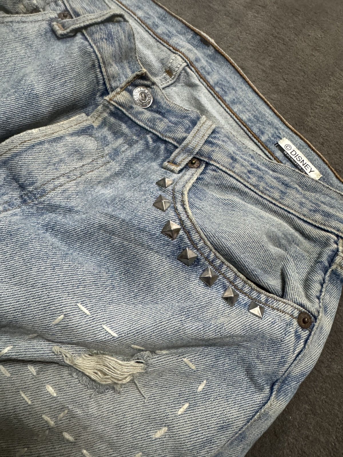Levi's Made & Crafted Vintage Levis 501 x Disney Death Valley Jeans Size US 32 / EU 48 - 3 Thumbnail