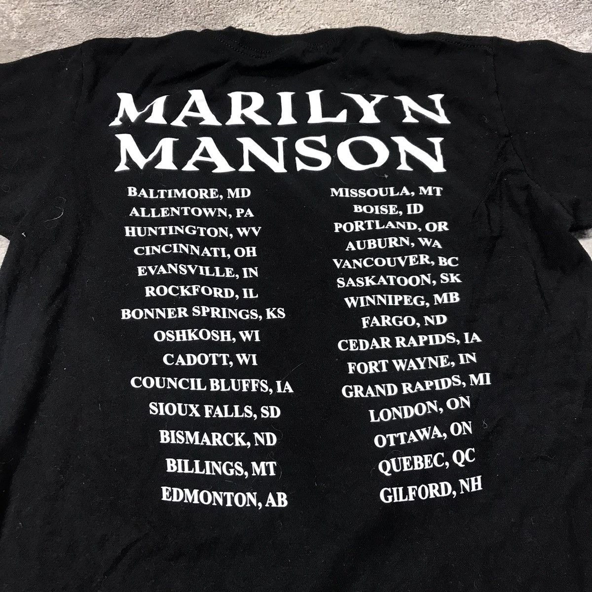 Vintage Vintage Y2K Marilyn Manson Band Tee Graphic Punk Dark Boxy S Size US S / EU 44-46 / 1 - 5 Thumbnail
