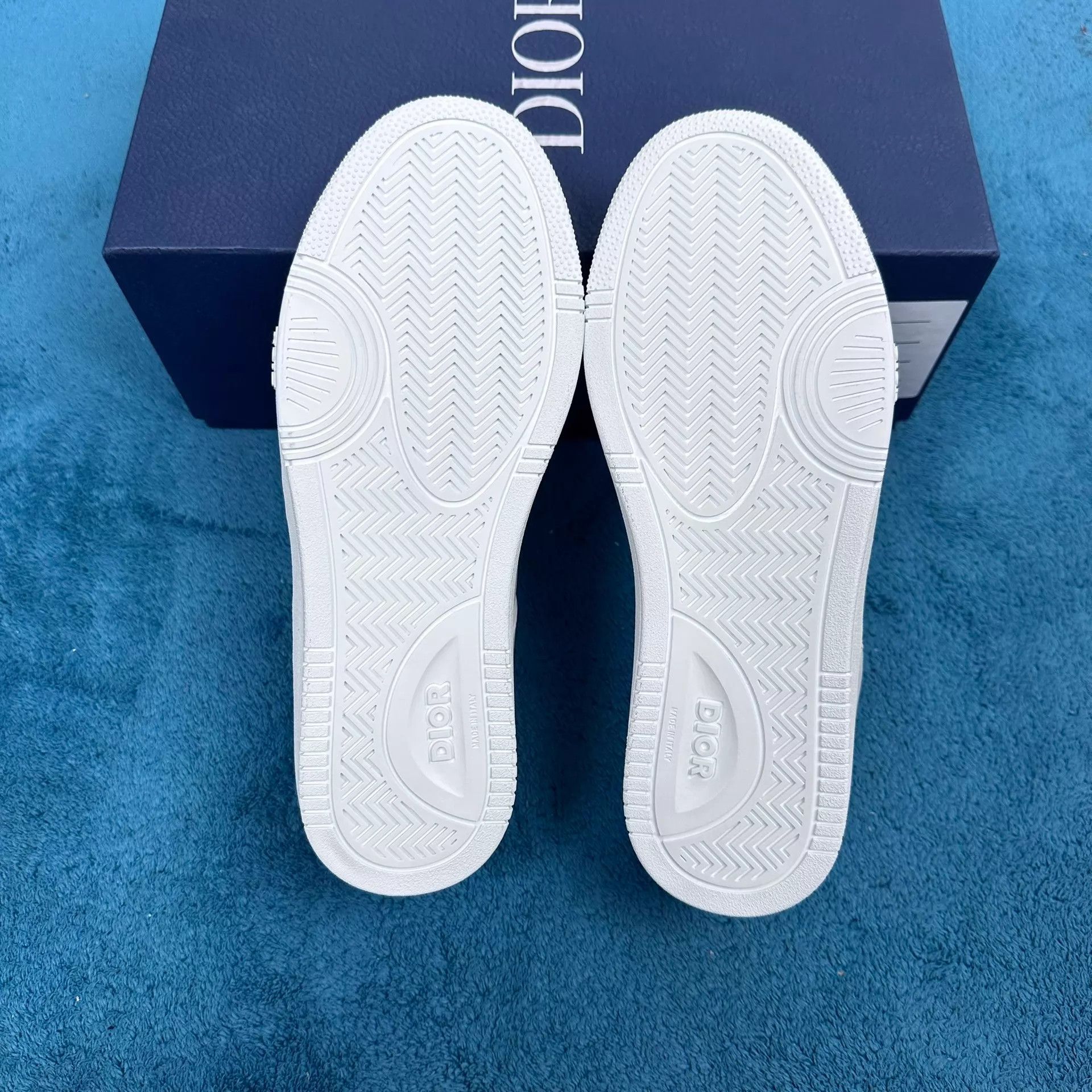 Dior Dior b27 leather print low-top white sneaker 41 Size US 8 / EU 41 - 5 Thumbnail