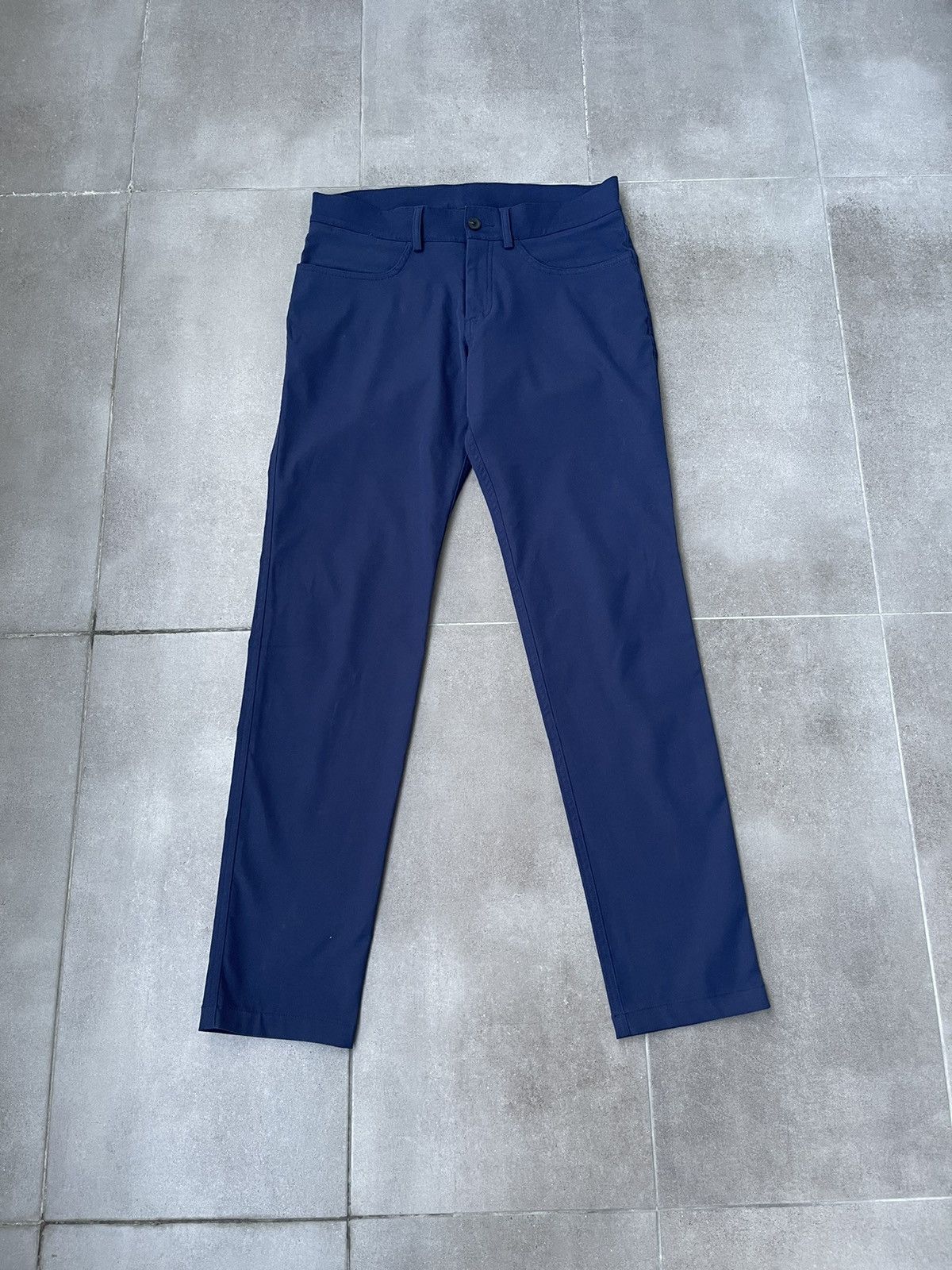 KJUS Kjus Technical Navy Casual Pants Size US 32 / EU 48 - 2 Thumbnail