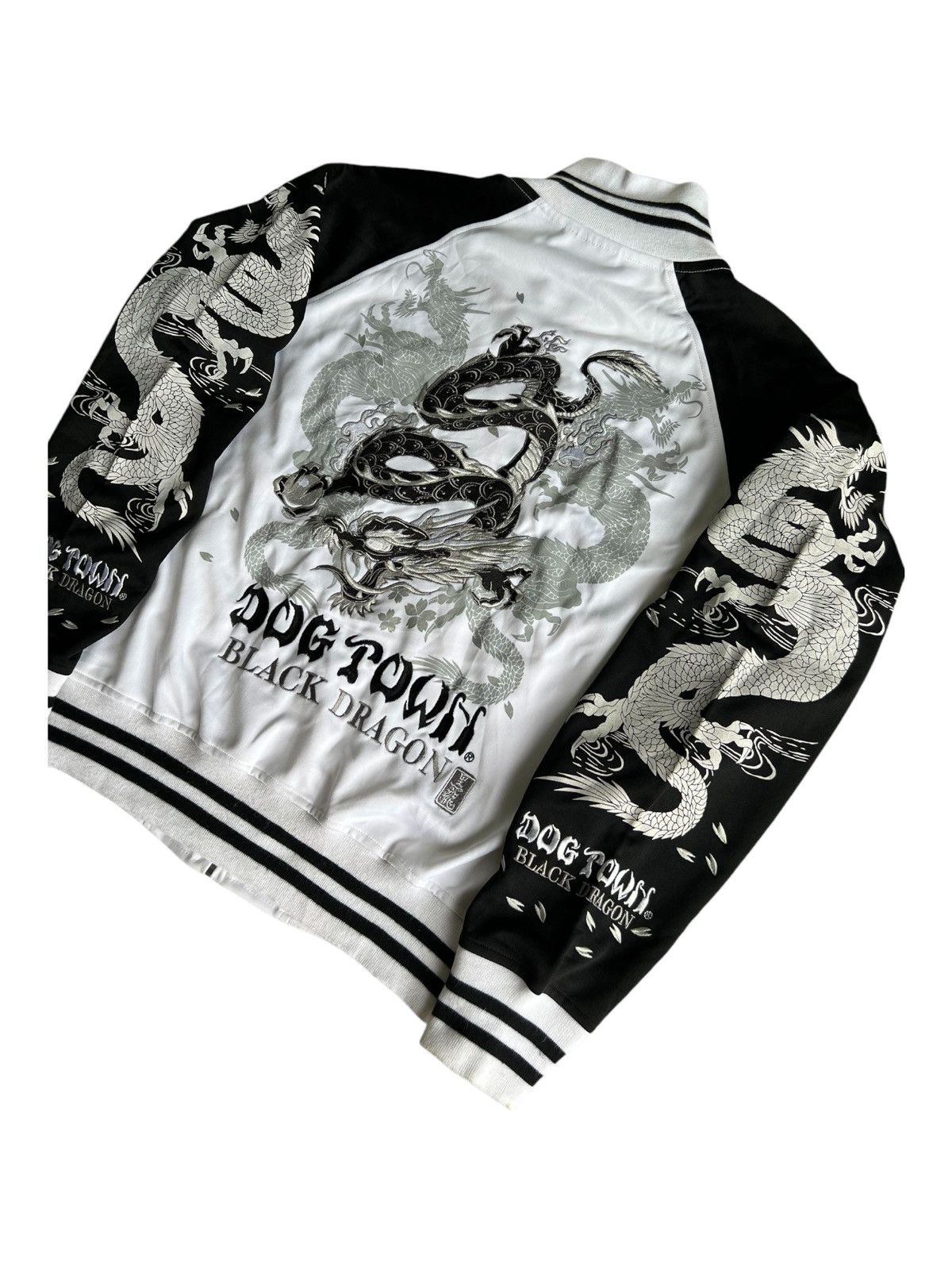 Dogtown × JNCO Vintage 90s Dog Town Black Dragon Baggy