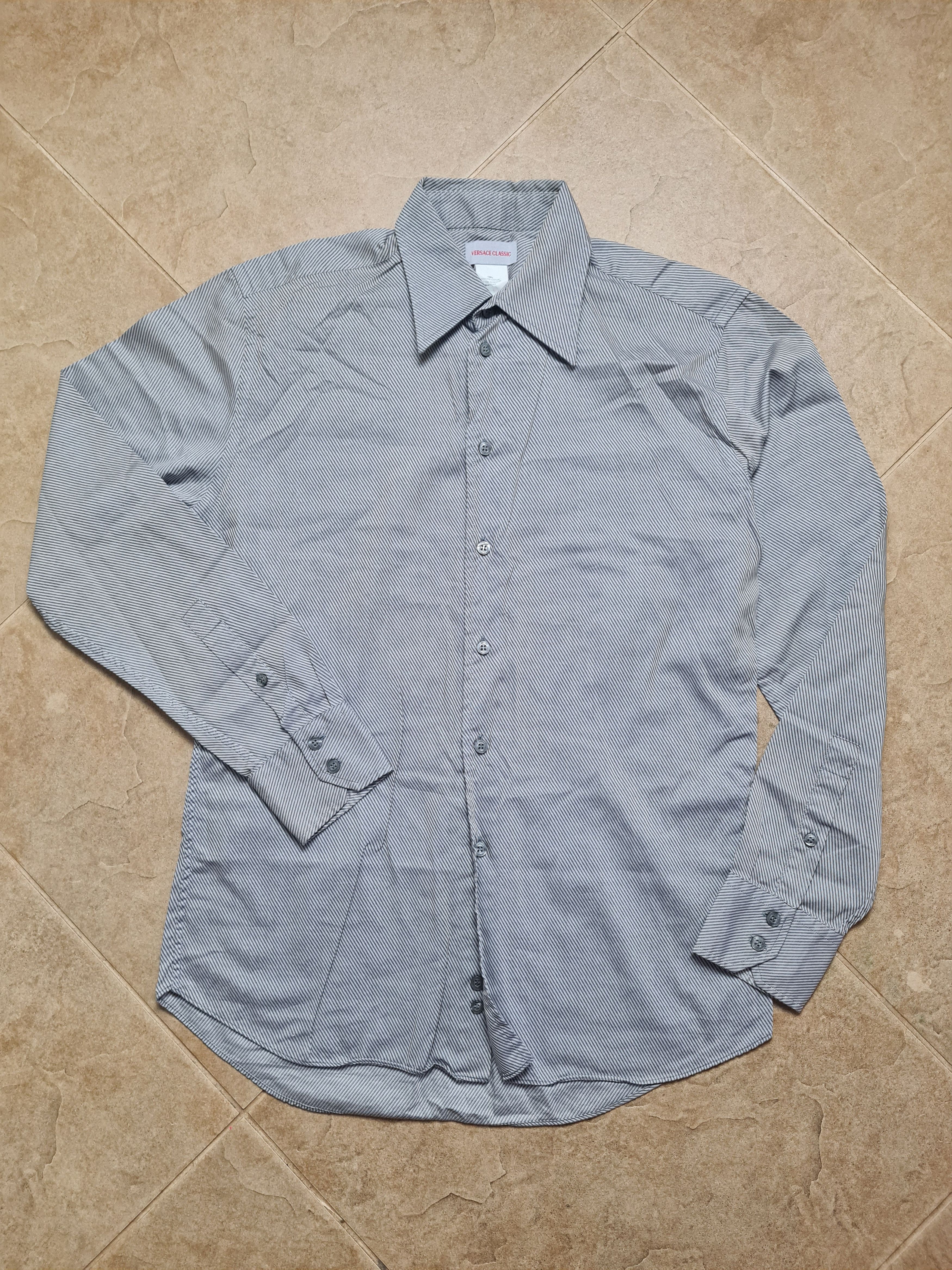 Versace Mens Vintage Versace Classic shirt size39 Medium Gray Cotton Size US M / EU 48-50 / 2 - 3 Thumbnail
