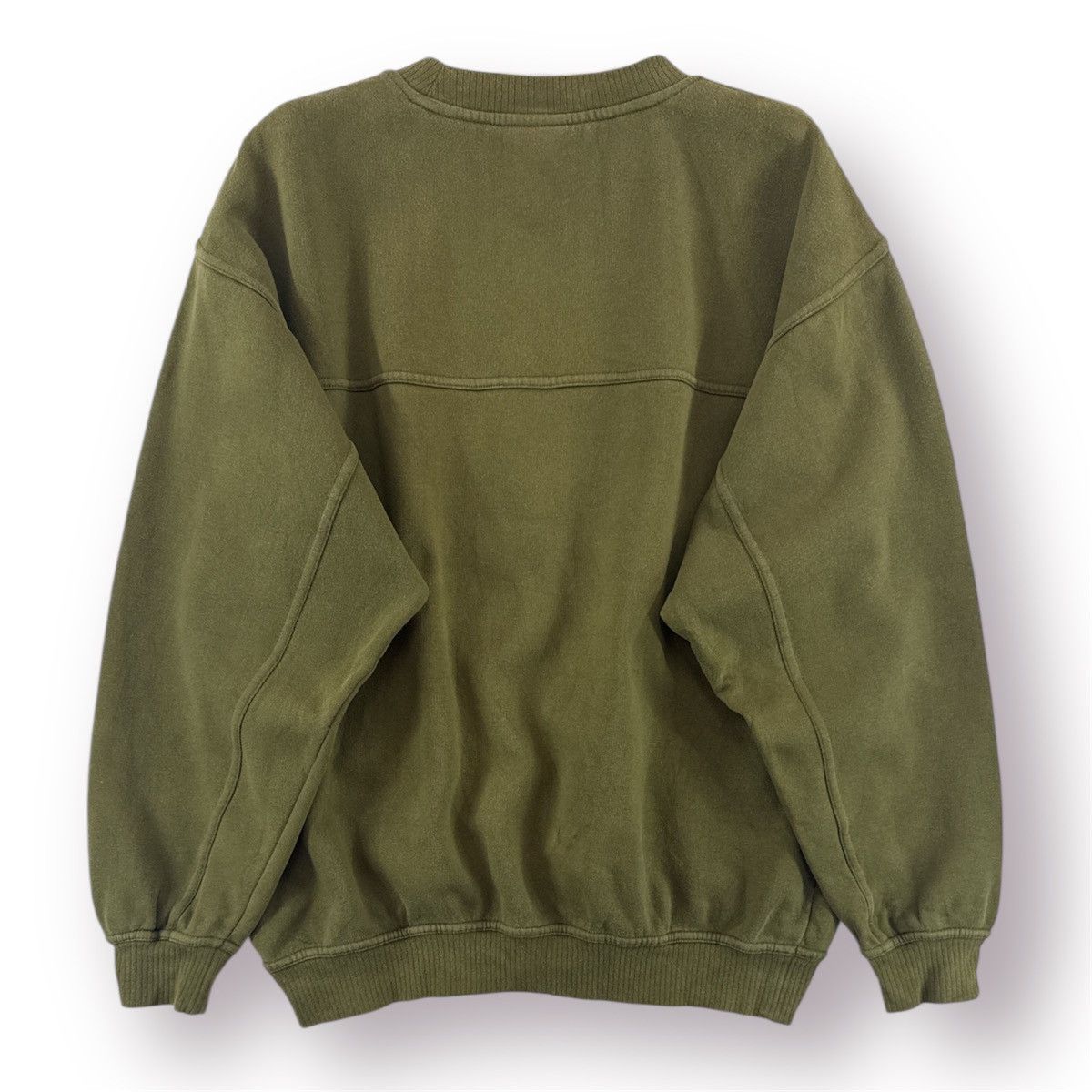 Adidas 🔥Y2K O.G Adidas Three Stripes Embroidery Logo Sweatshirt - M Size US M / EU 48-50 / 2 - 12 Thumbnail