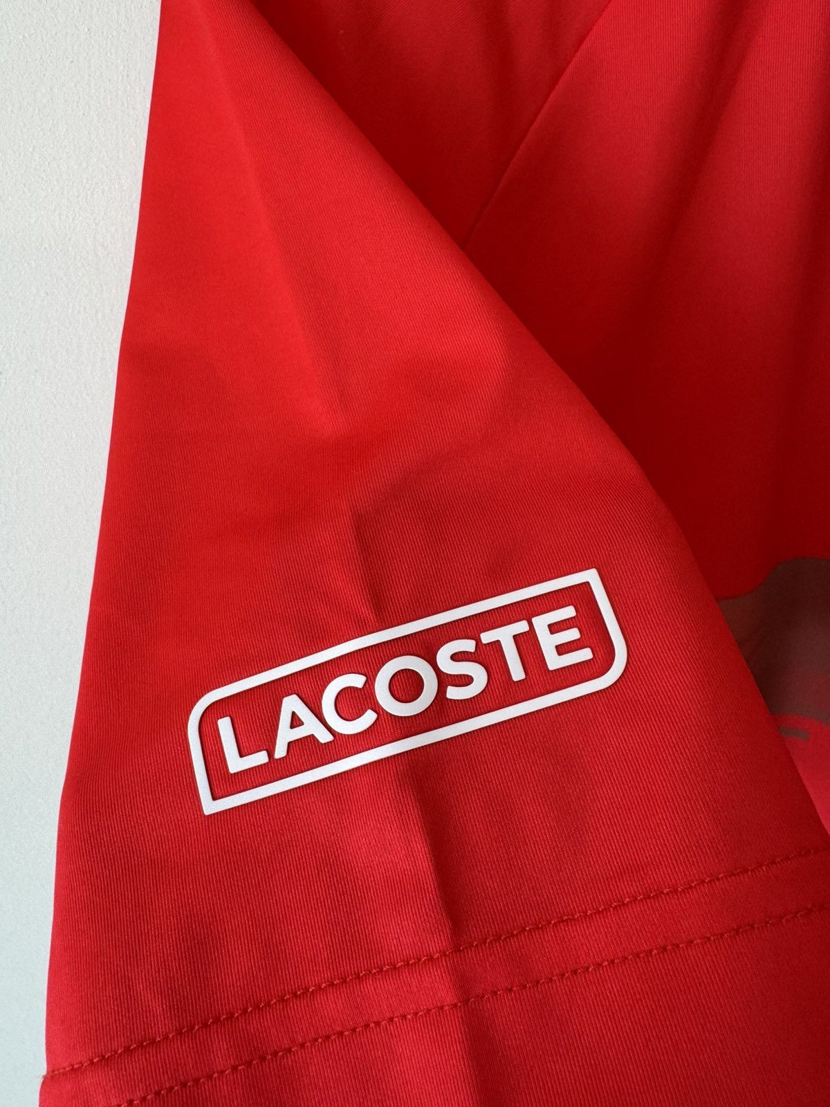 Lacoste Lacoste Sport Novak Djokovic Polo T-shirt Red Jersey Size US M / EU 48-50 / 2 - 11 Thumbnail