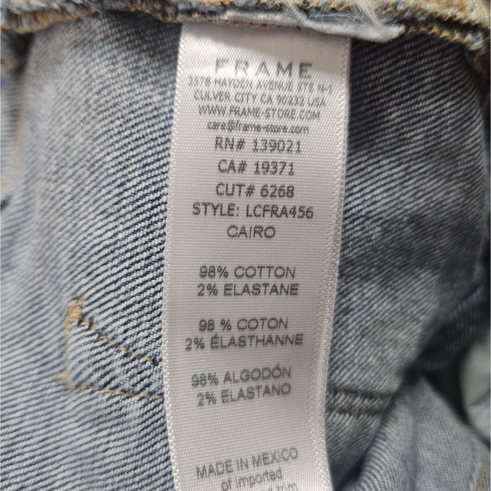 Frame FRAME Denim Le High Flare Medium Wash Raw Hem Jeans, size 28 Size 28" / US 6 / IT 42 - 5 Thumbnail