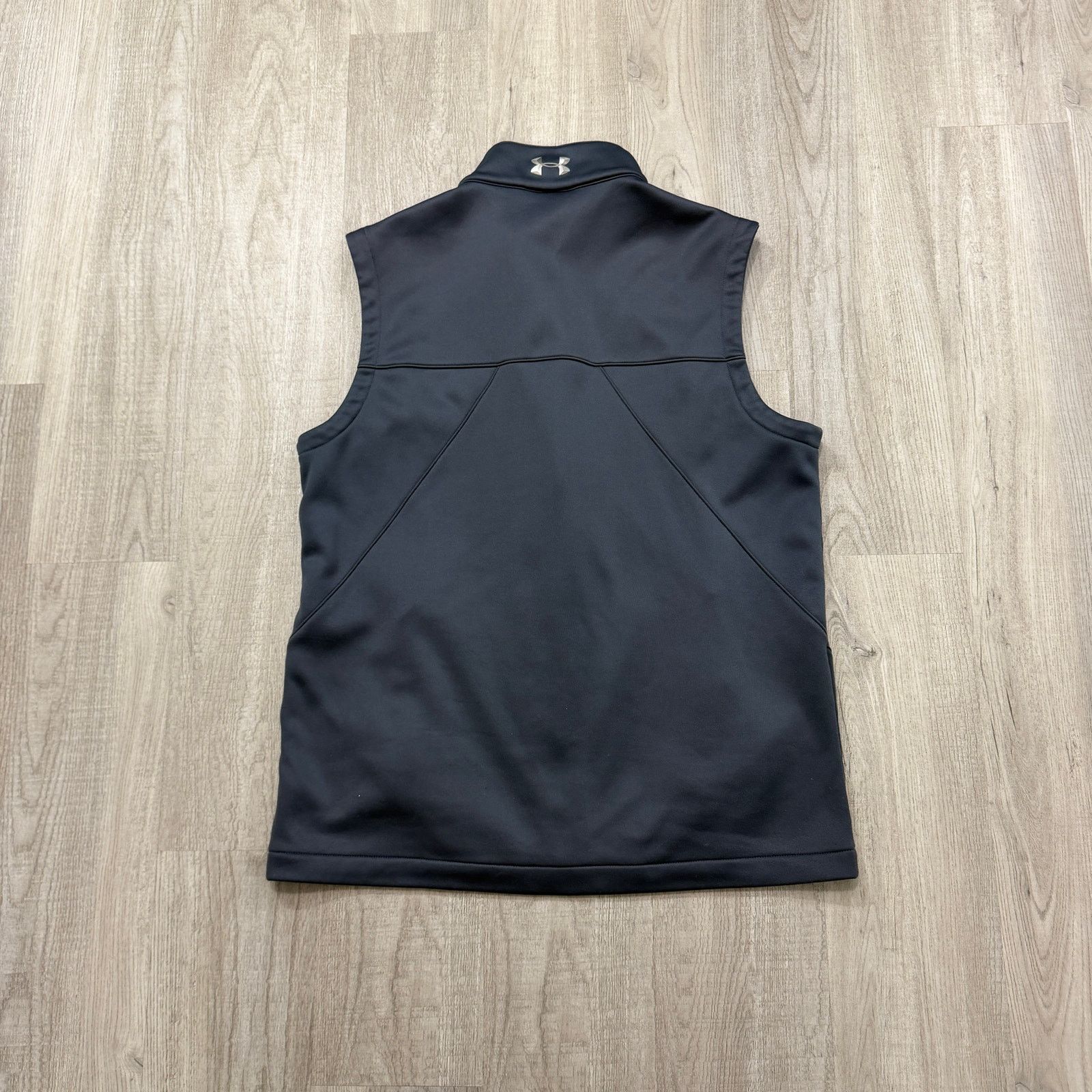 Under Armour Under Armour Vest Men's Medium Gray Red Bucks Run Golf Club Size US M / EU 48-50 / 2 - 8 Thumbnail