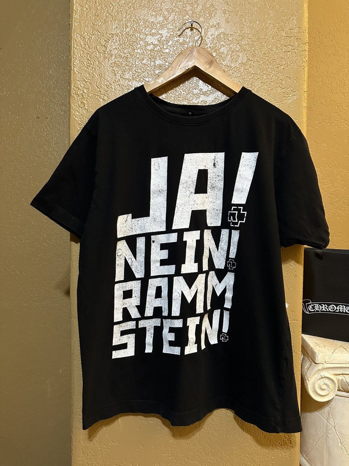 Band Tees Rammstein band tee xl Size US XL / EU 56 / 4 - 1 Thumbnail