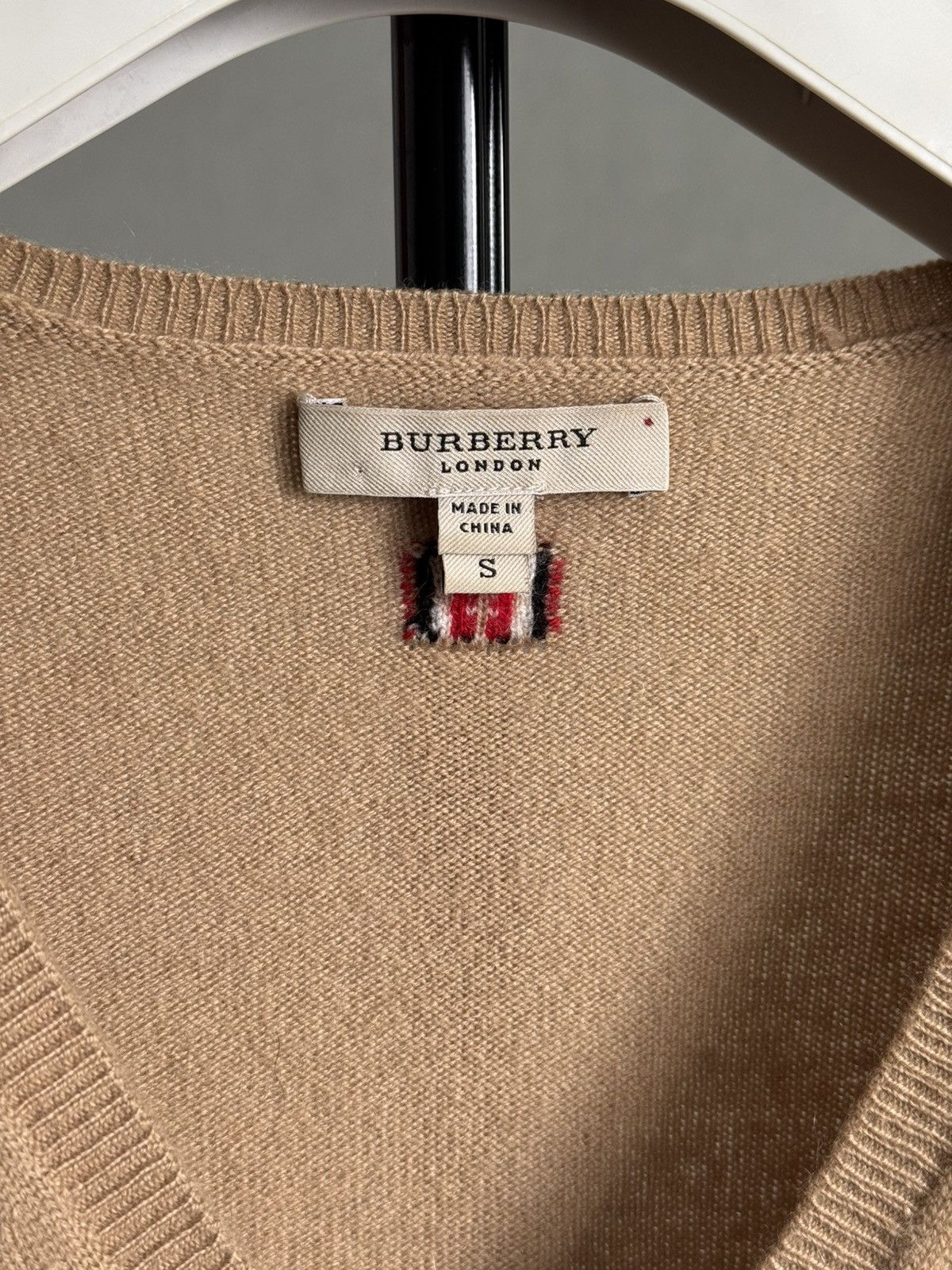 Burberry Burberry Cashmere Cardigan Size S / US 4 / IT 40 - 3 Thumbnail