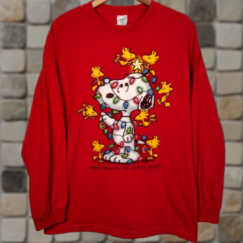 Peanuts VINTAGE Peanuts Snoopy Woodstock Shirt Large Red Christmas Lights Holiday Knits Crew Neck Men L Red Graphic T-Shirt Mens Size US L / EU 52-54 / 3 - 1 Thumbnail