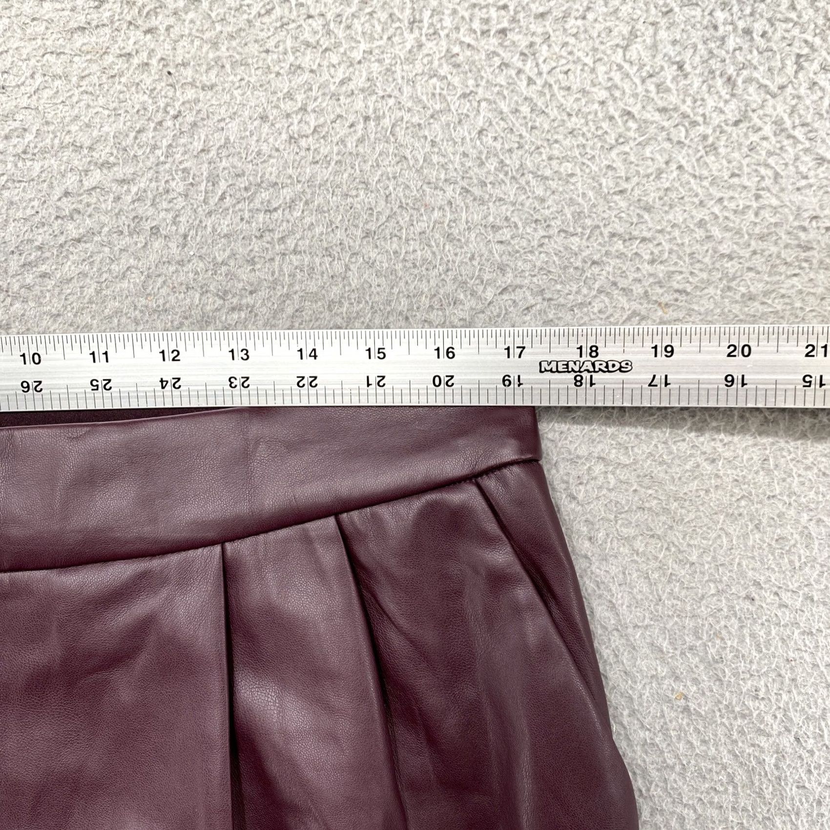 Express Express Women’s Purple Faux Leather Pleated Super High Rise Ankle Pants SZ 14R Size 36" / US 14 / IT 50 - 7 Thumbnail