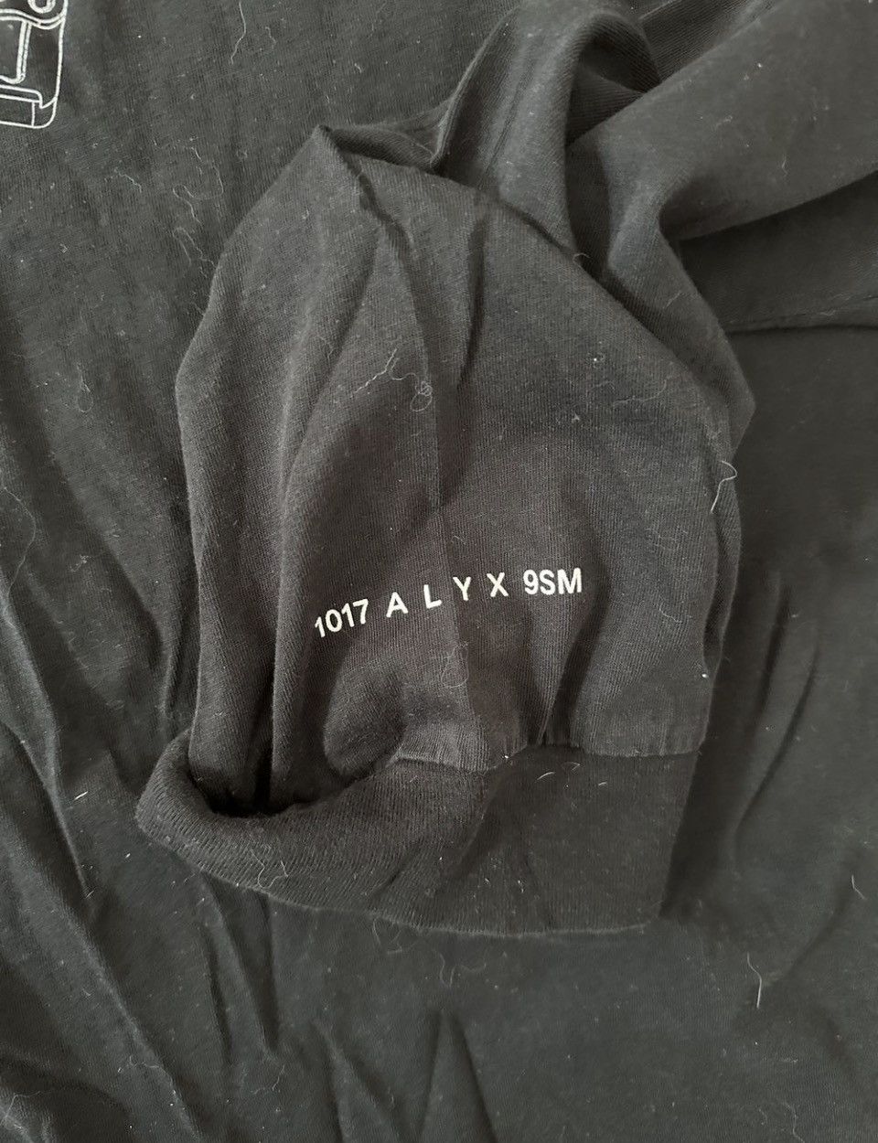 1017 ALYX 9SM 1017 ALYX 9SM Buckle Detail Hoodie Size US XL / EU 56 / 4 - 2 Thumbnail