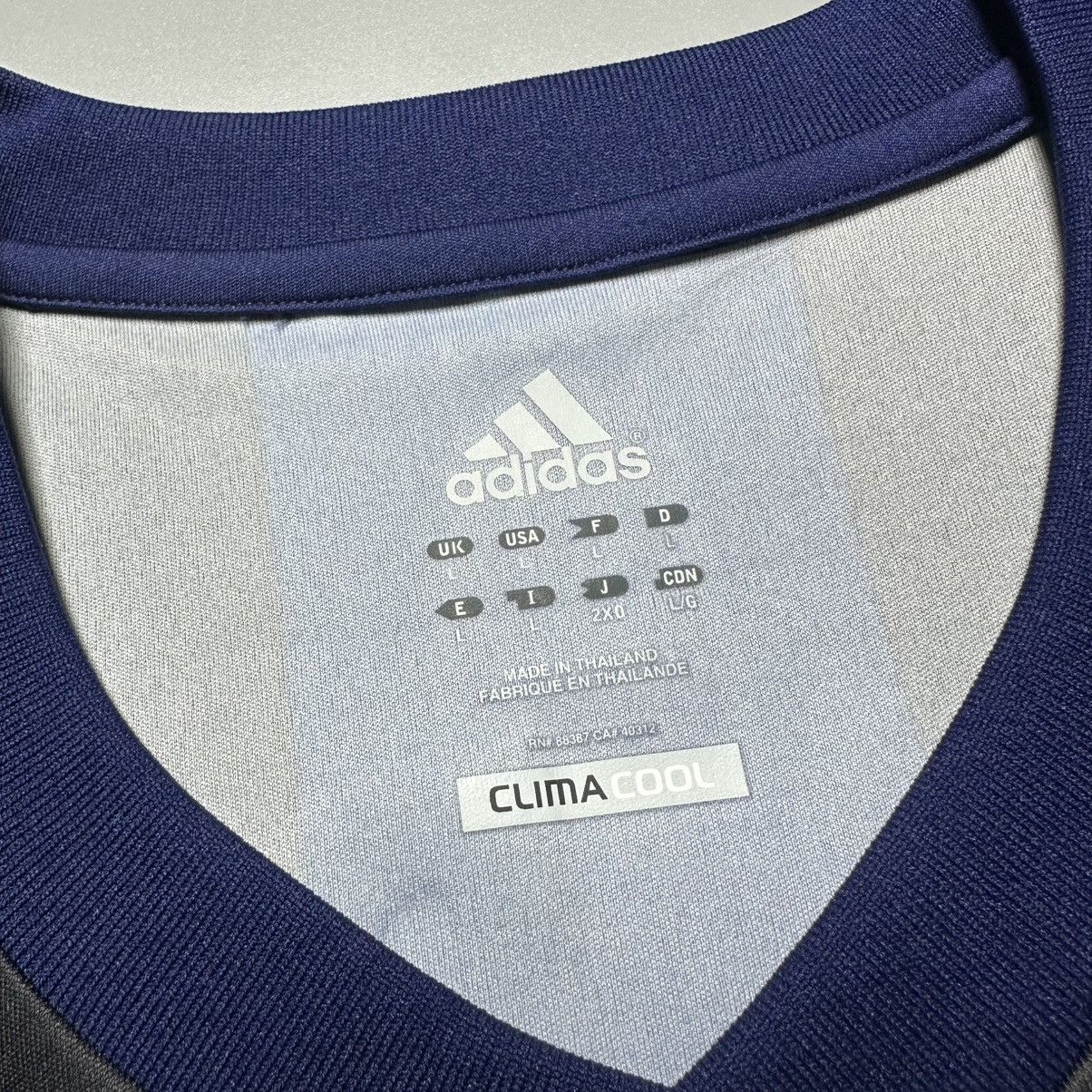 Adidas BOLTON ADIDAS 2012/2013 FOOTBALL AWAY JERSEY #22 HOLDEN Size US L / EU 52-54 / 3 - 7 Thumbnail
