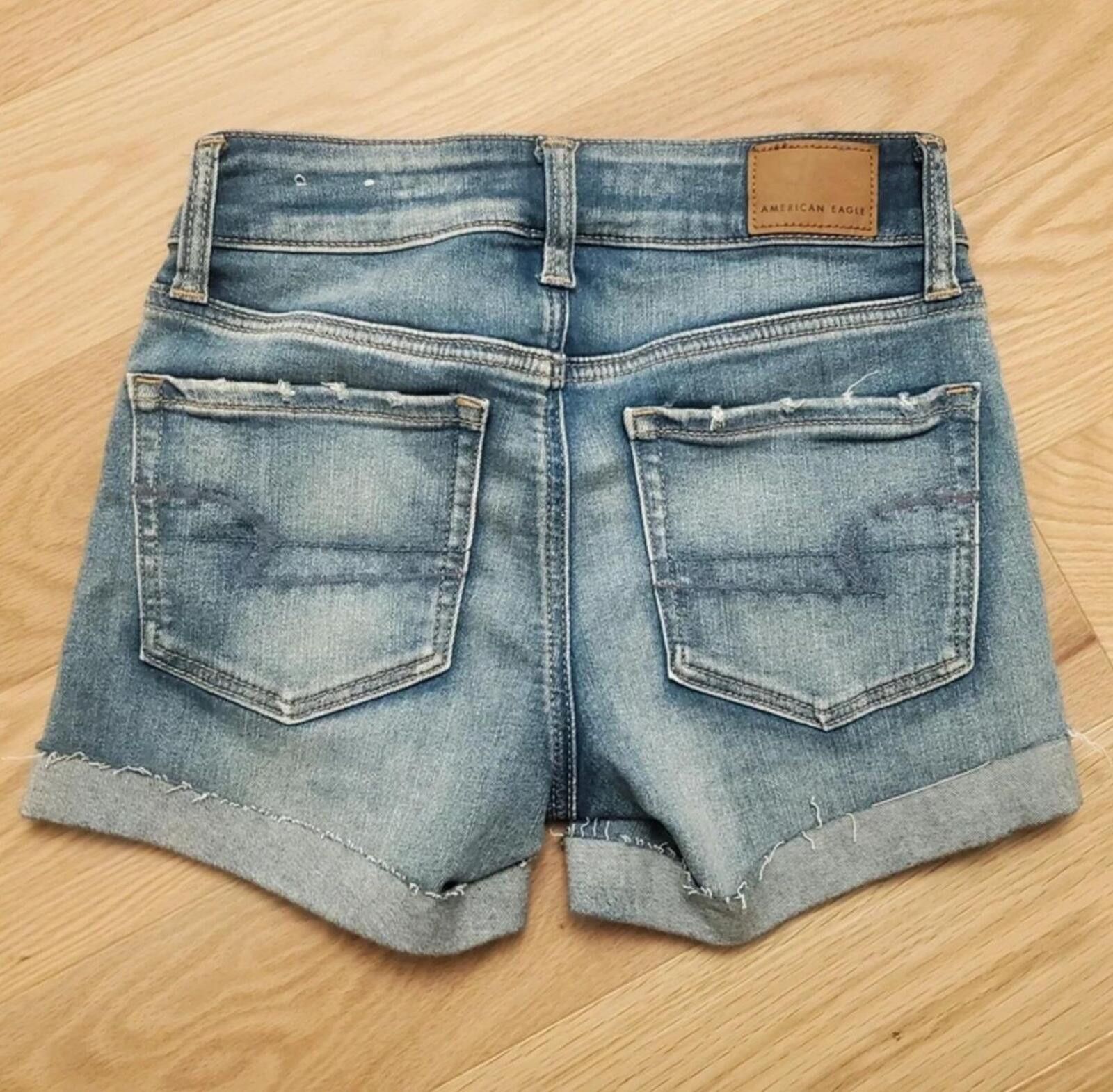 American Eagle Outfitters American Eagle Distressed Jeans Shorts Size 24" / US 00 / IT 34 - 2 Thumbnail