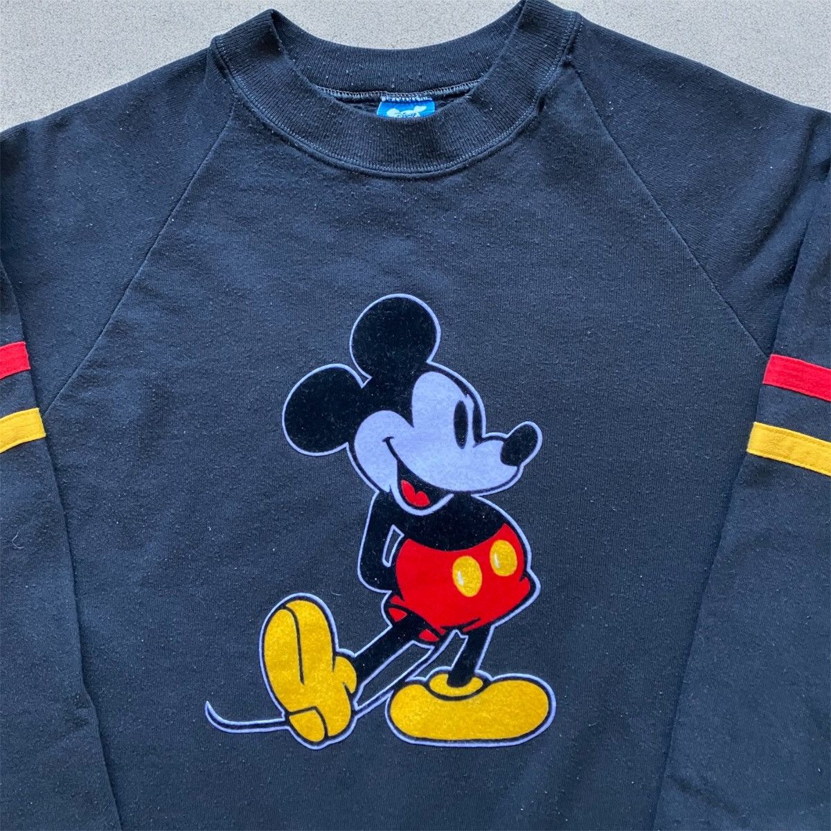 Disney Disney Mickey Mouse Vintage 80s Crewneck Sweatshirt USA Size US XL / EU 56 / 4 - 5 Thumbnail